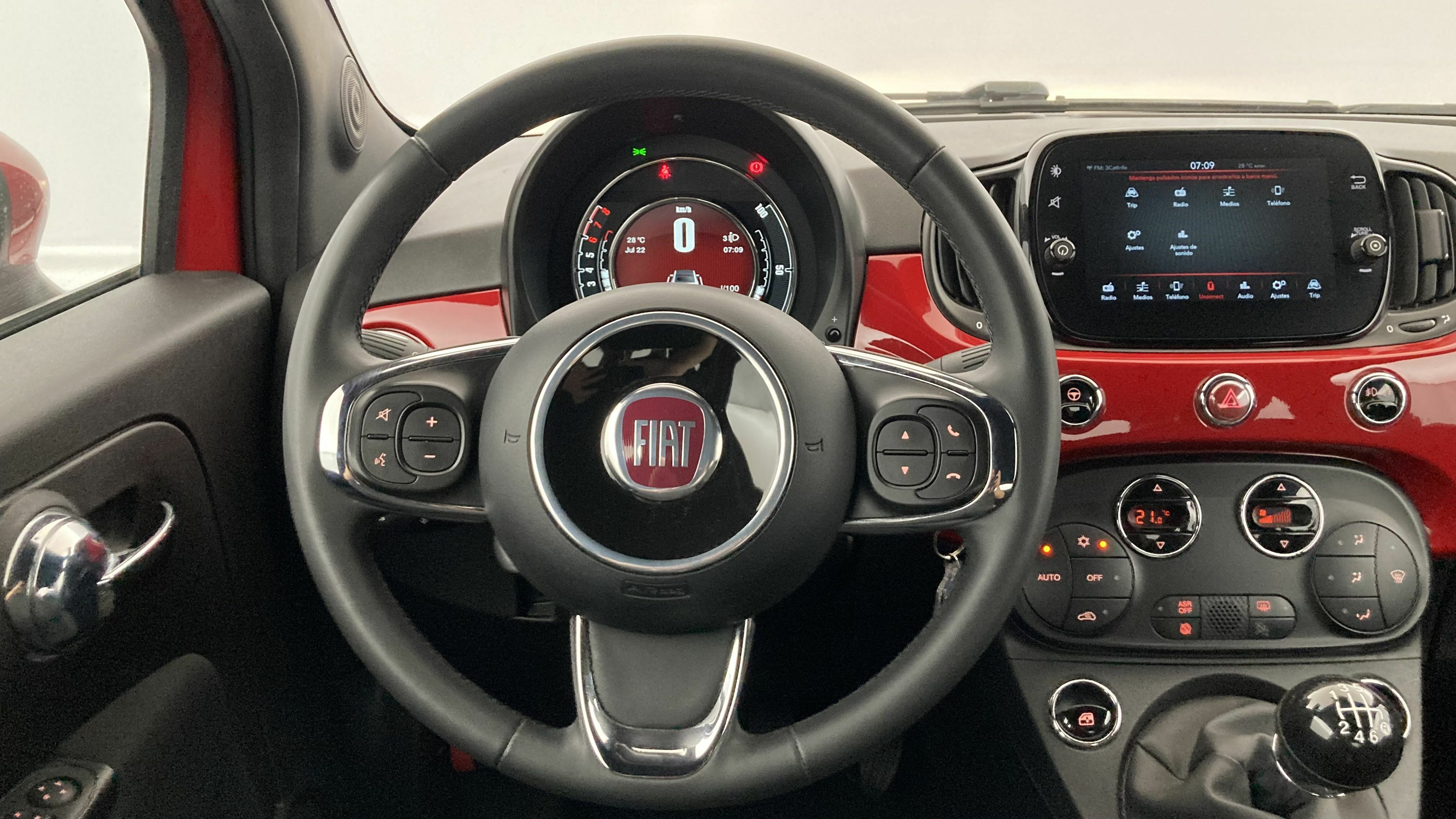 fiat 500c dolcevita 1.0 HYBRID 70 MHEV 2024 rojo passione 17