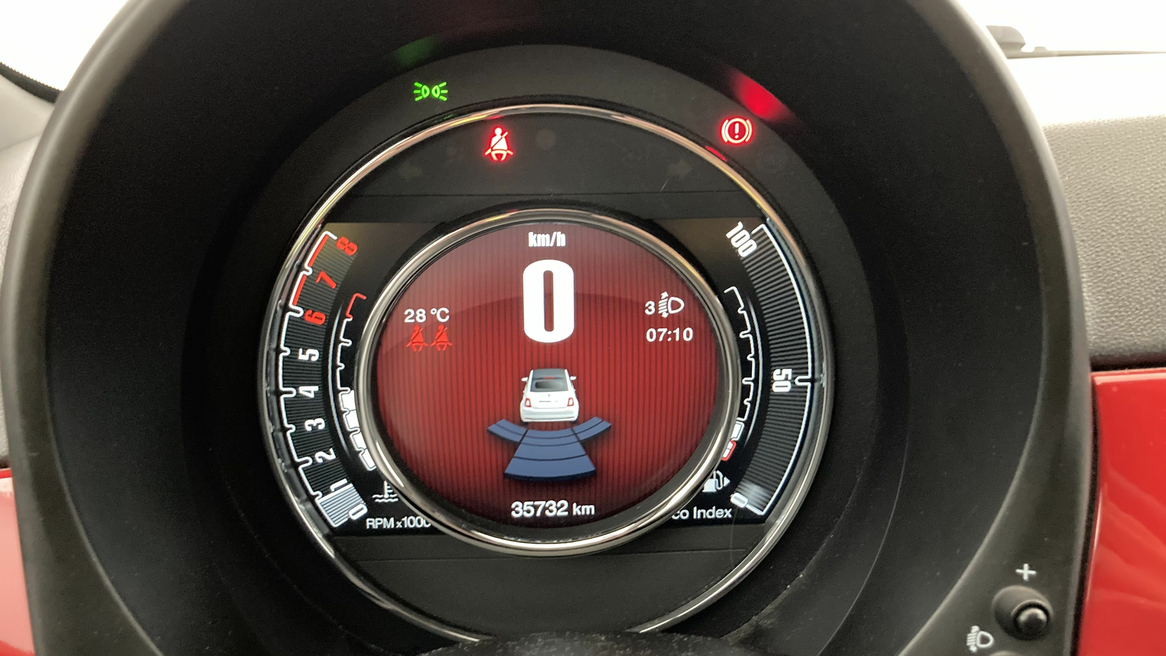 fiat 500c dolcevita 1.0 HYBRID 70 MHEV 2024 rojo passione 23