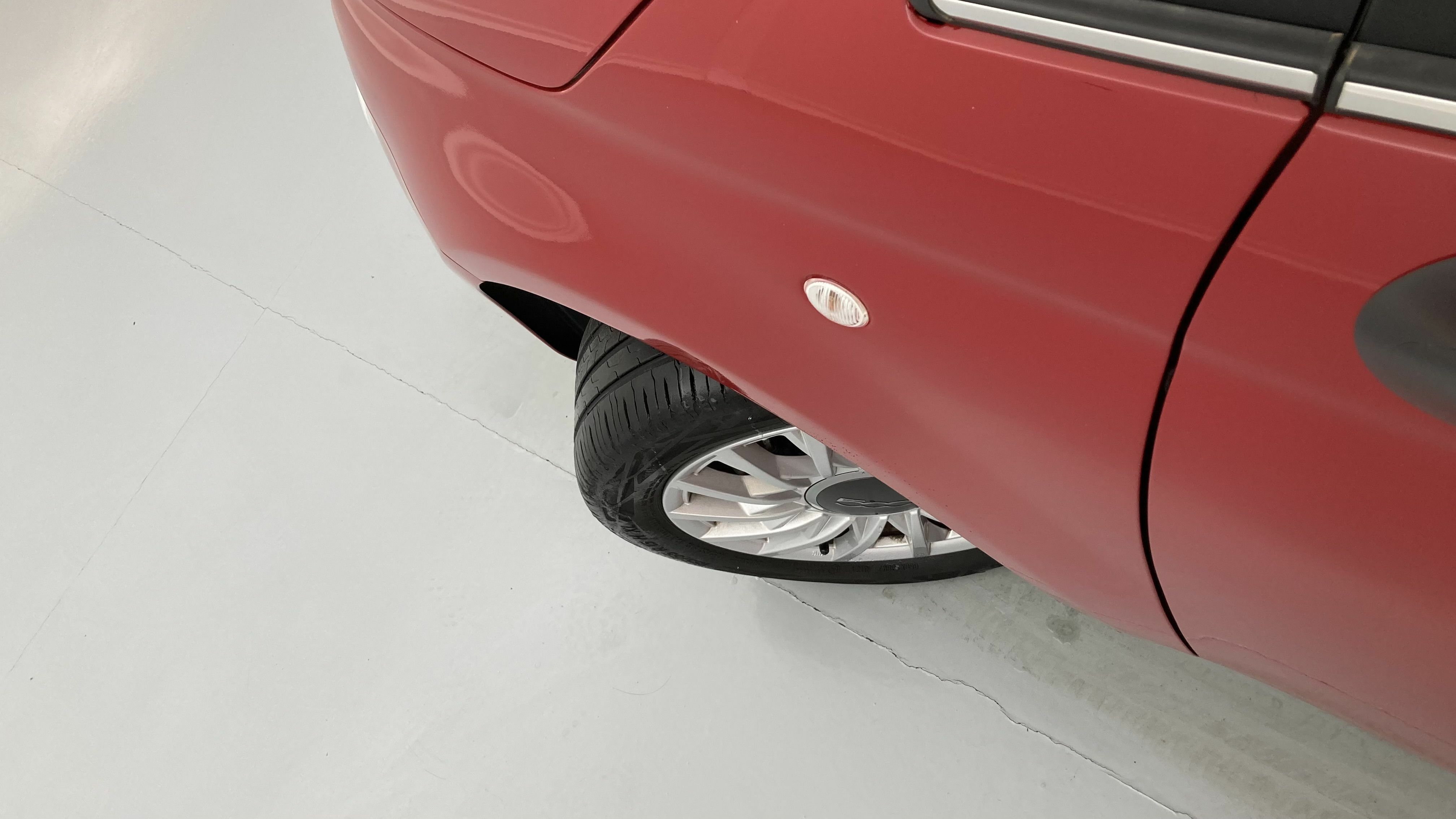 fiat 500c dolcevita 1.0 HYBRID 70 MHEV 2024 rojo passione 28