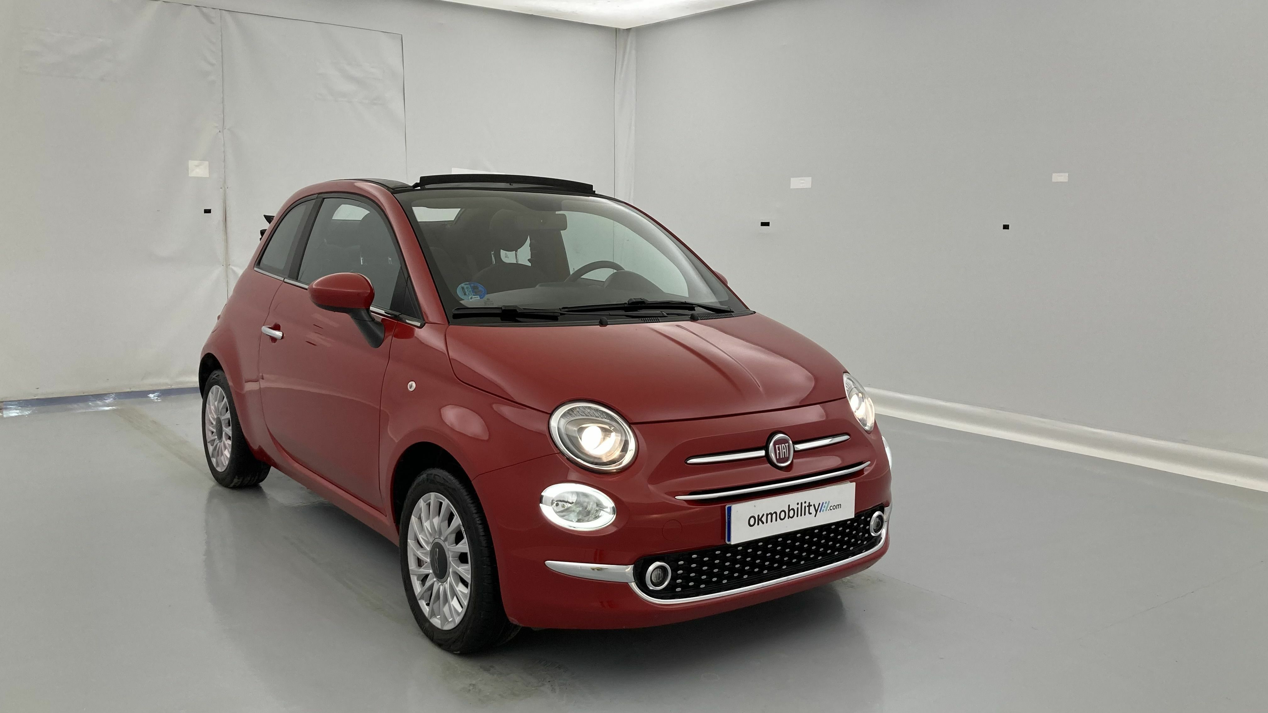 fiat 500c dolcevita 1.0 HYBRID 70 MHEV 2024 rojo passione 38