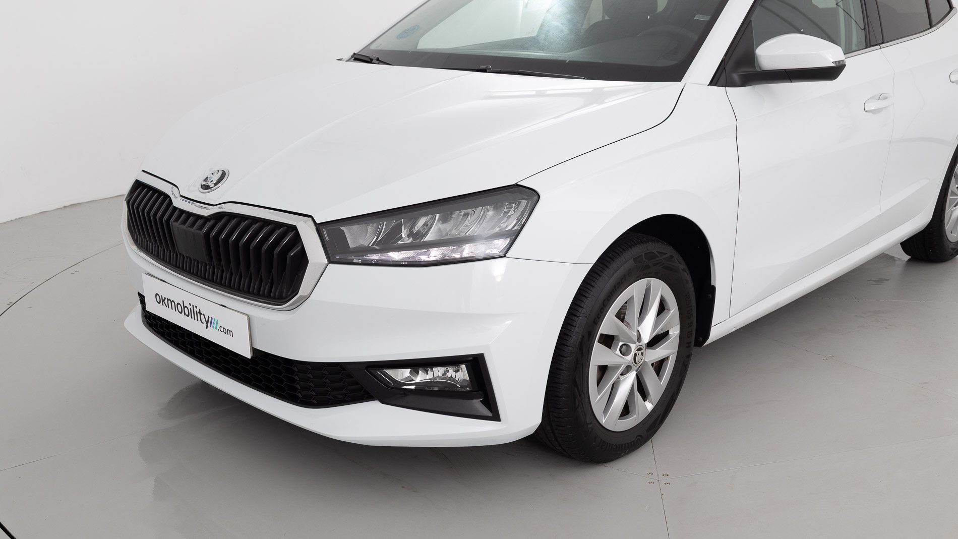 skoda fabia selection 1.0 MPI 80 2024 blanco glaciar 28