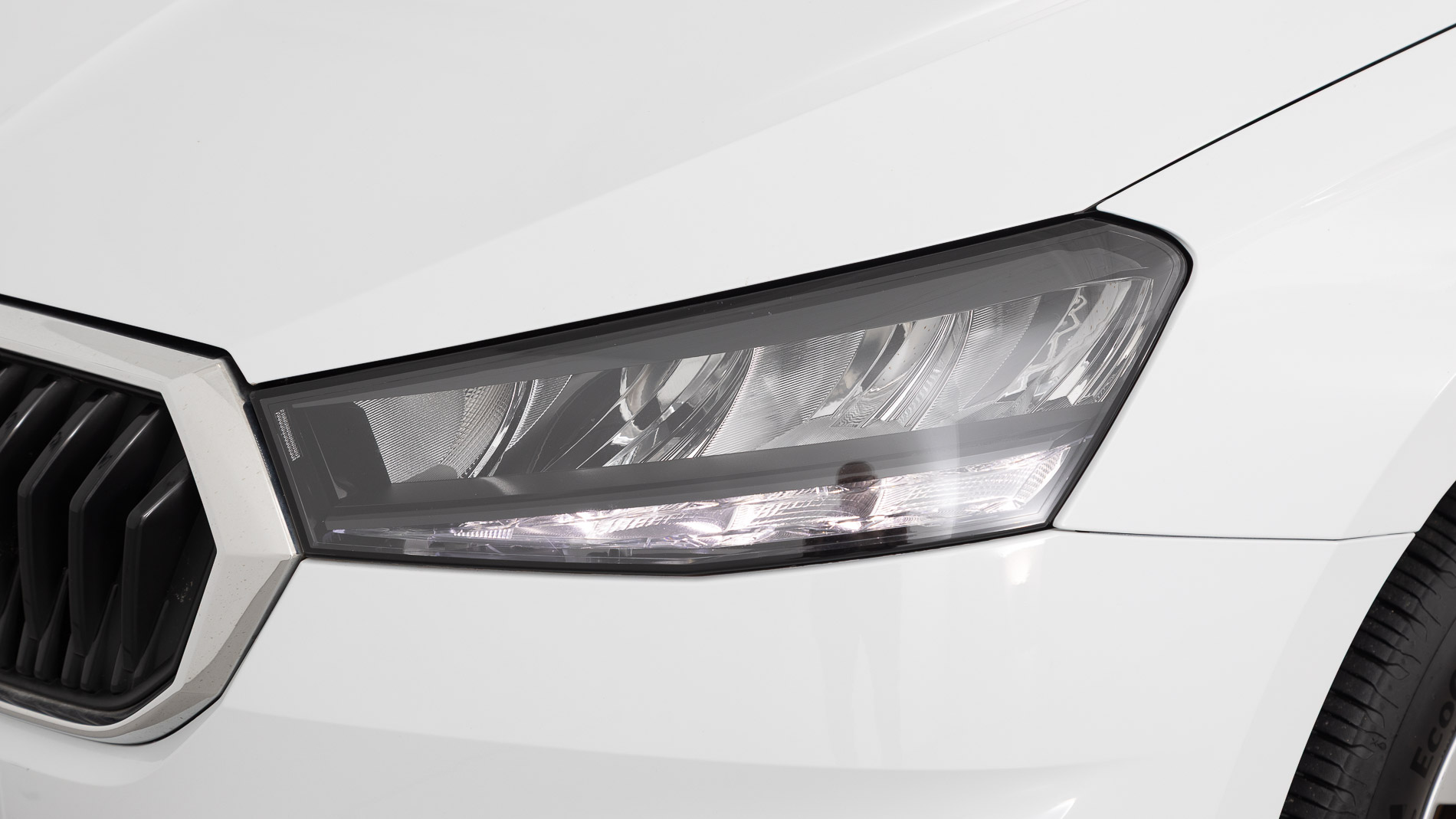 skoda fabia selection 1.0 MPI 80 2024 blanco glaciar 29