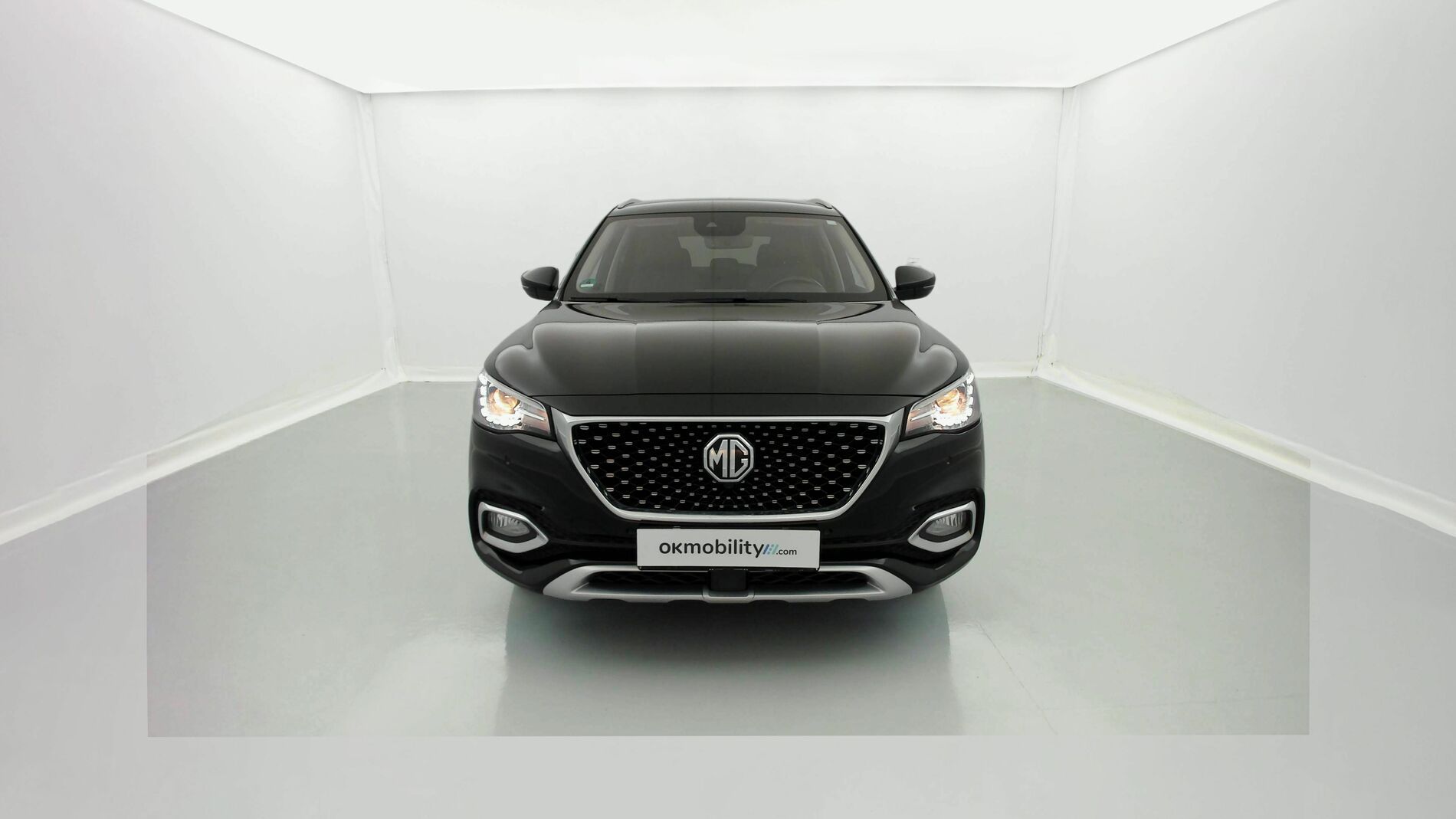 mg hs comfort 1.5 T-GDI 162 AT 2023 pebble black - pbc 4