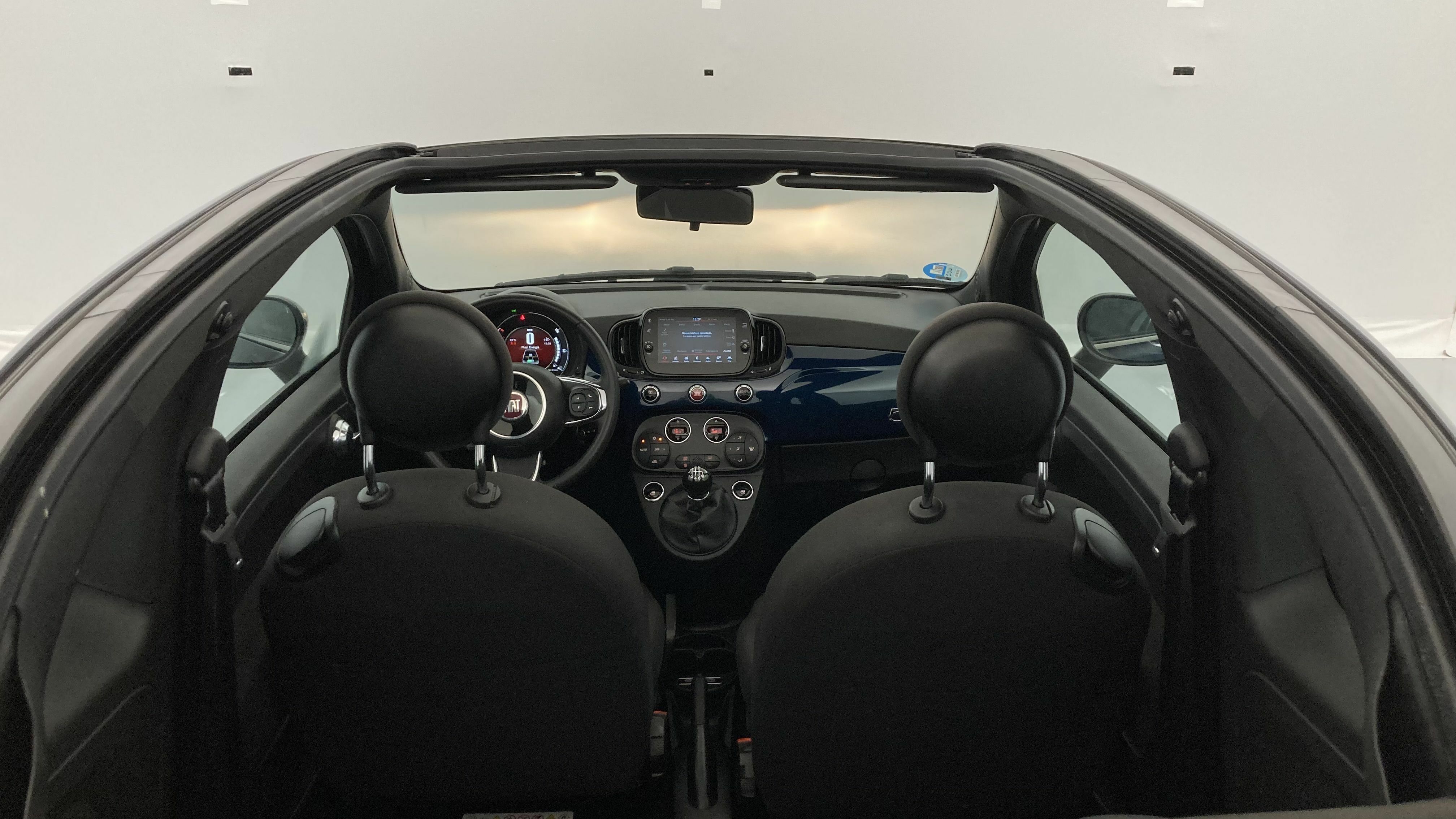 fiat 500c dolcevita 1.0 HYBRID 70 MHEV 2024 azul di pinto di blu 23