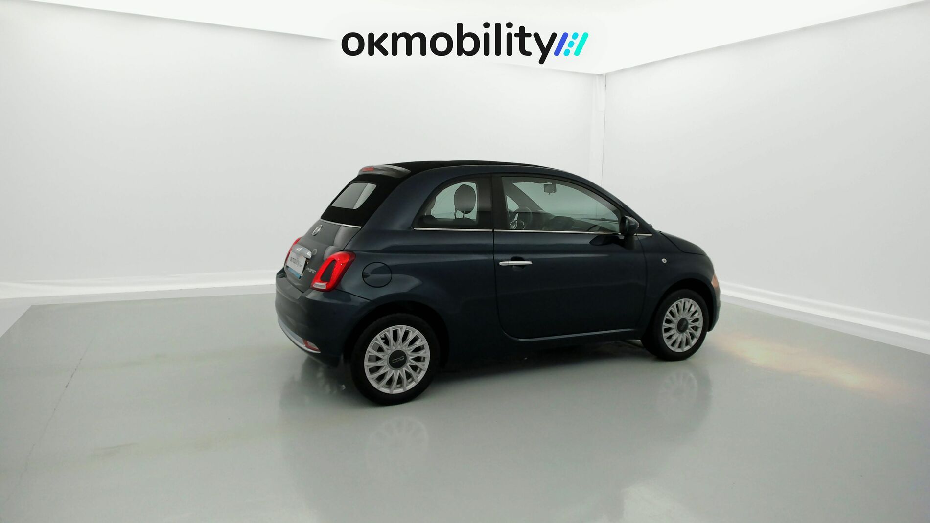 fiat 500c dolcevita 1.0 HYBRID 70 MHEV 2024 azul di pinto di blu 12