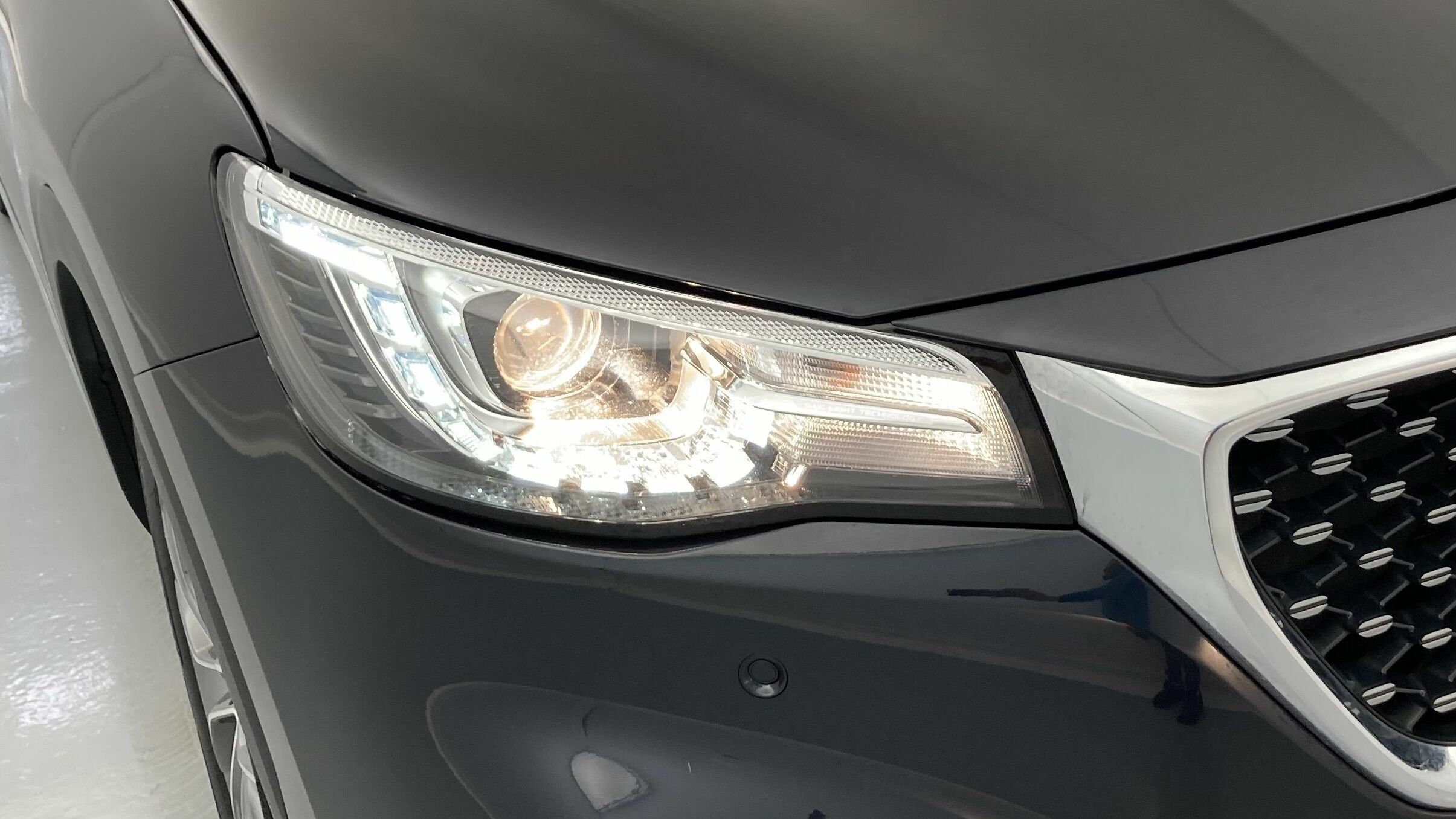 mg hs comfort 1.5 T-GDI 162 AT 2023 pebble black - pbc 30