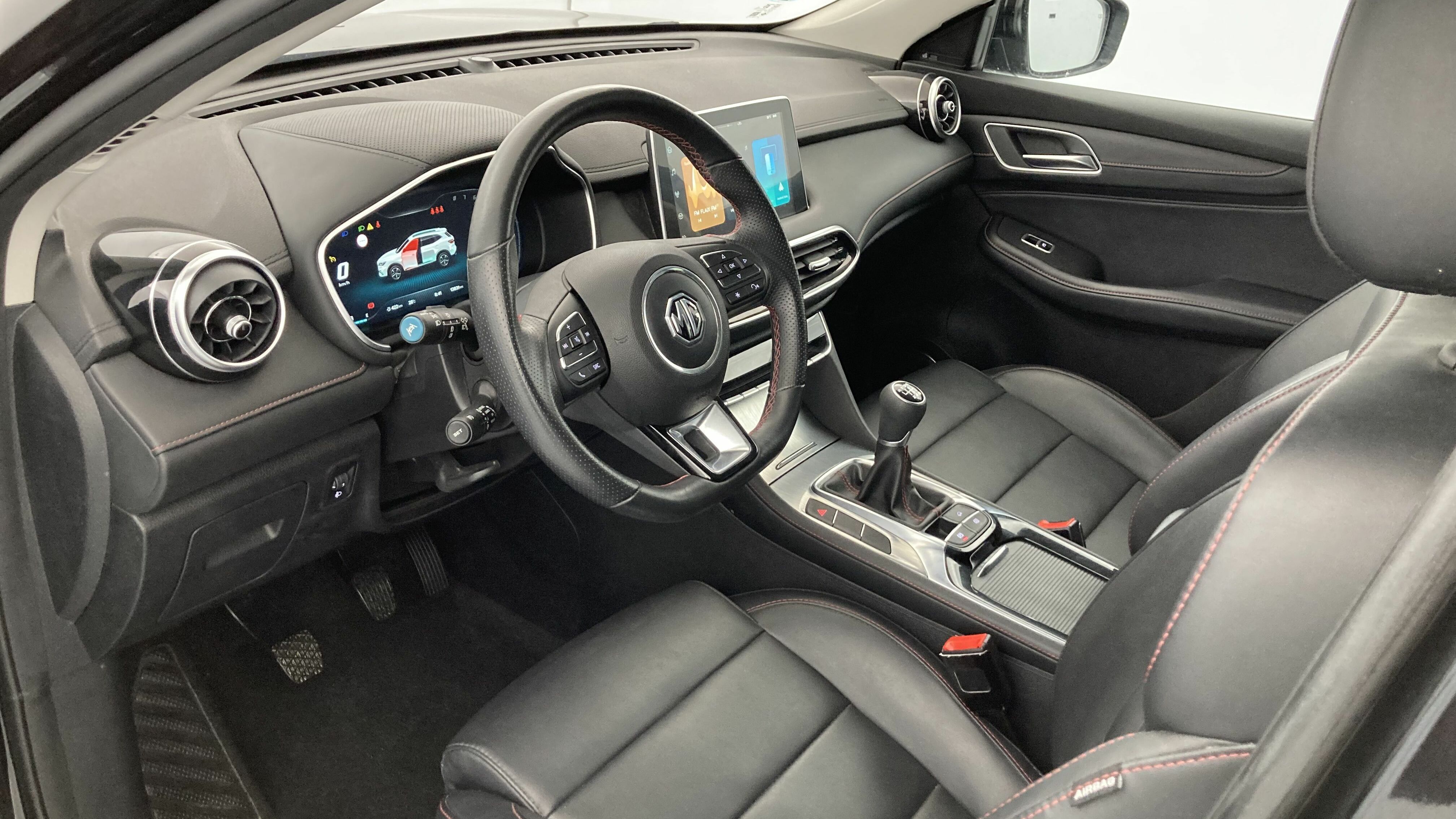 mg hs comfort 1.5 T-GDI 162 2023 pebble black - pbc 12