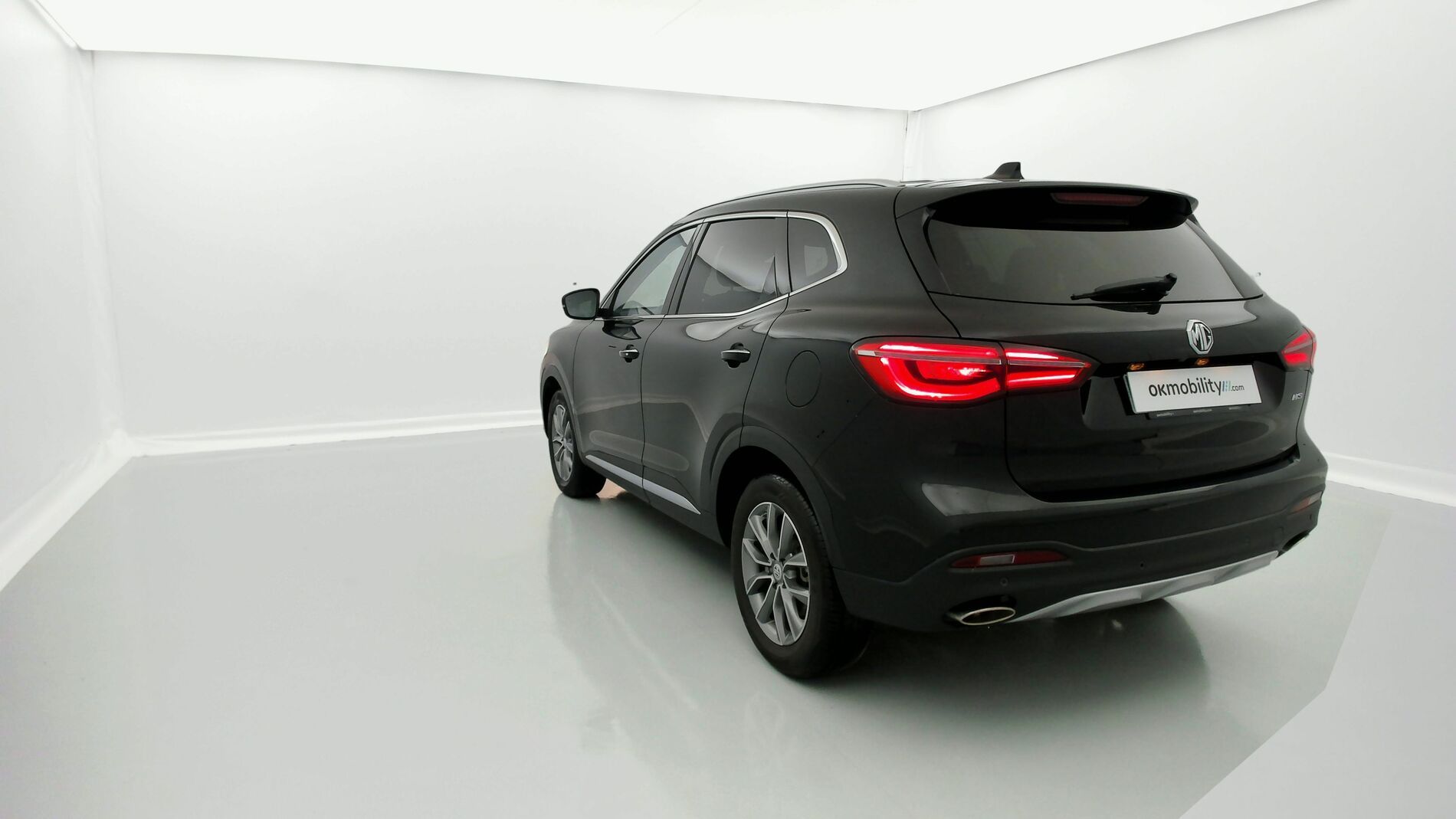 mg hs comfort 1.5 T-GDI 162 2023 pebble black - pbc 5