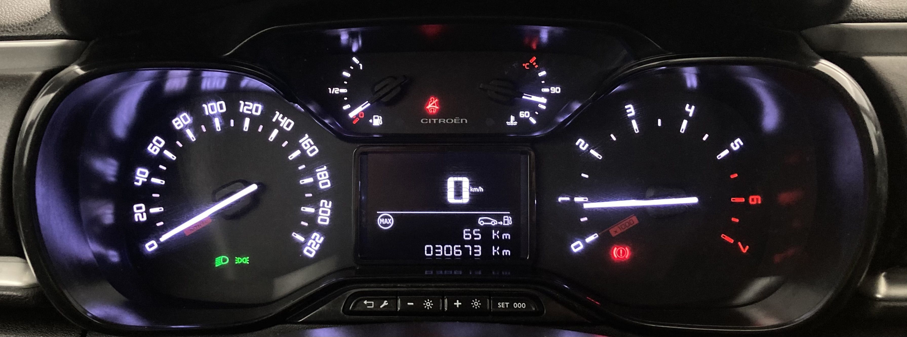 citroen c3 origin max 1.2 PURETECH 83 2024 gris acero 14