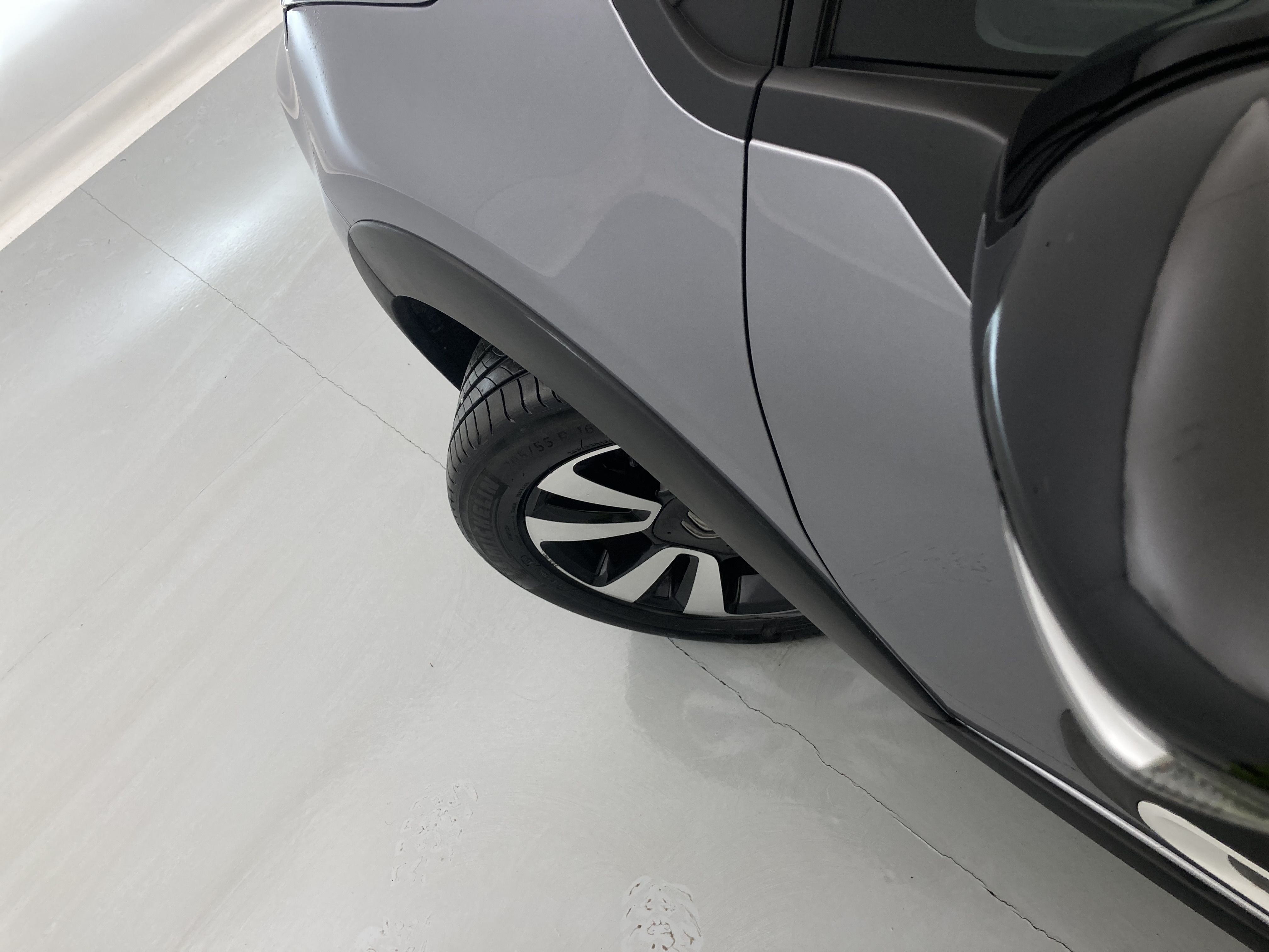 citroen c3 origin max 1.2 PURETECH 83 2024 gris acero 27