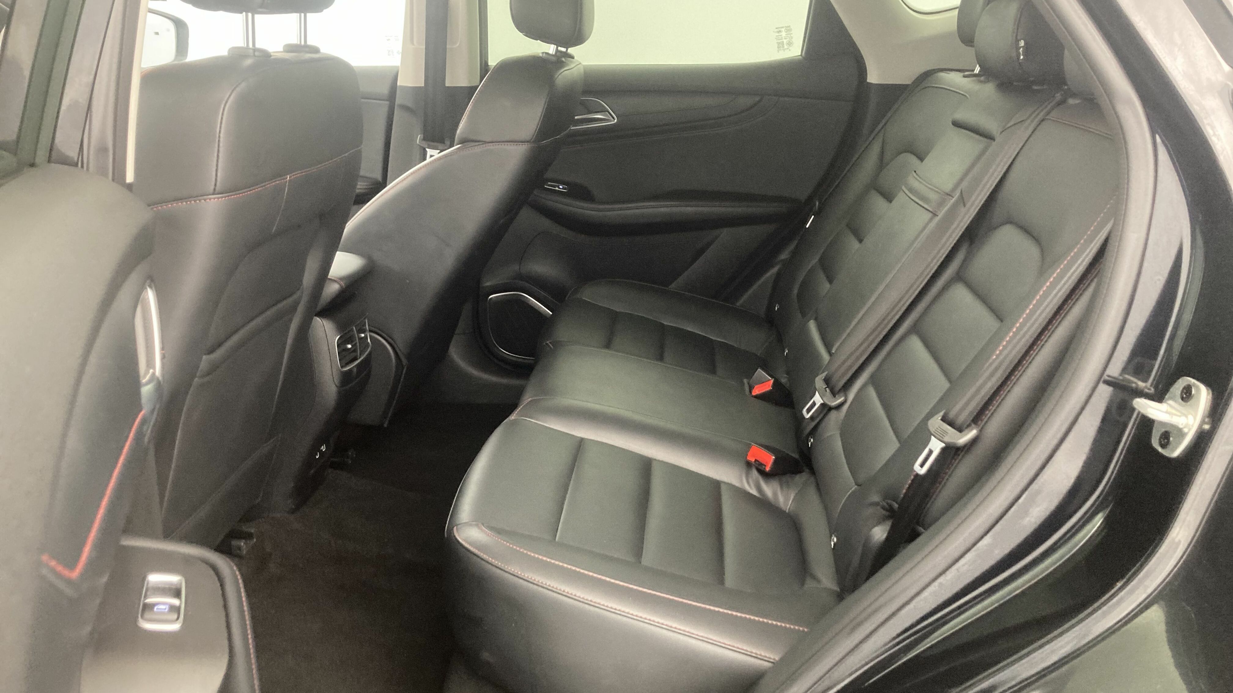 mg hs comfort 1.5 T-GDI 162 AT 2023 pebble black - pbc 21