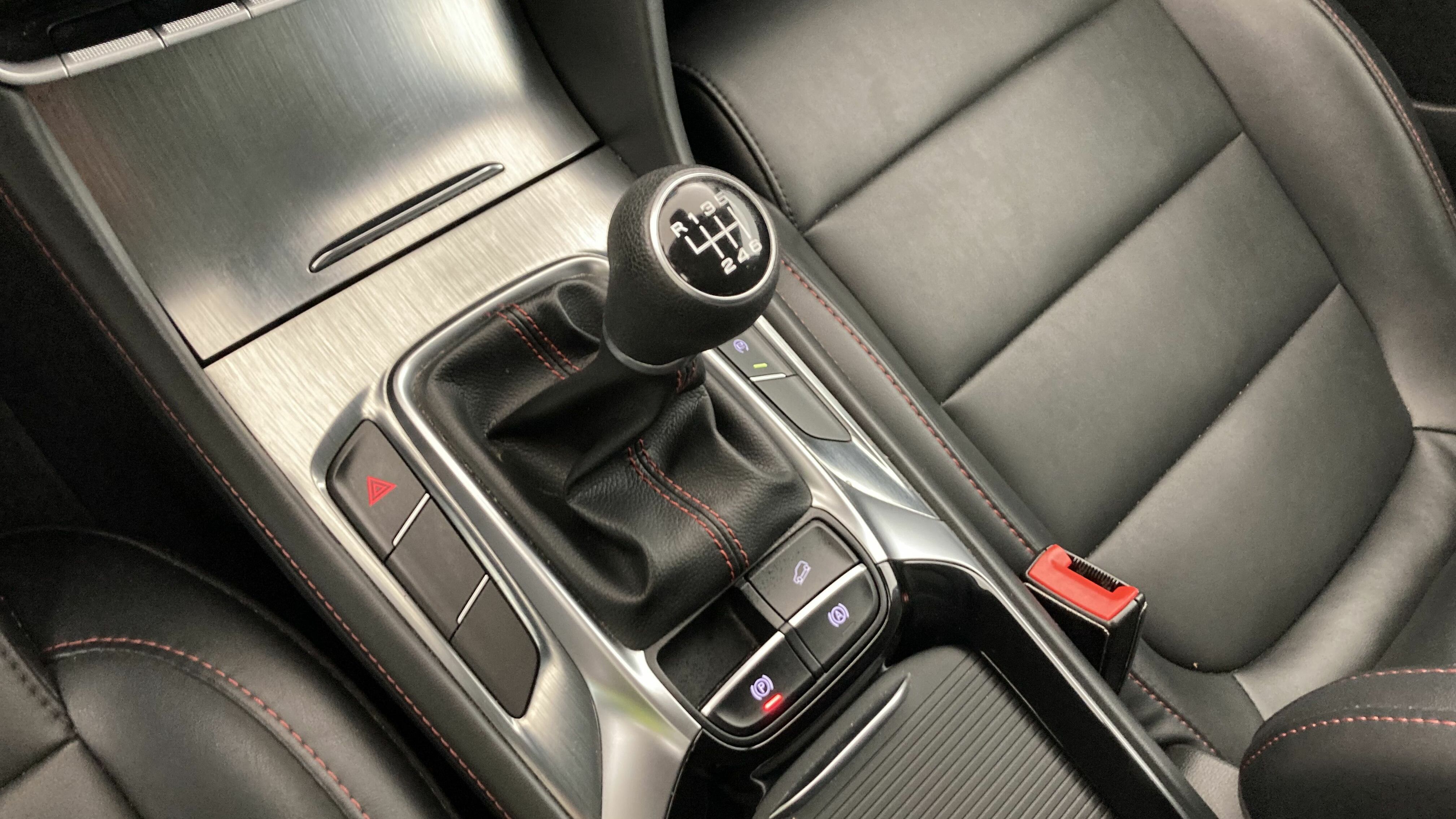 mg hs comfort 1.5 T-GDI 162 2023 pebble black - pbc 21