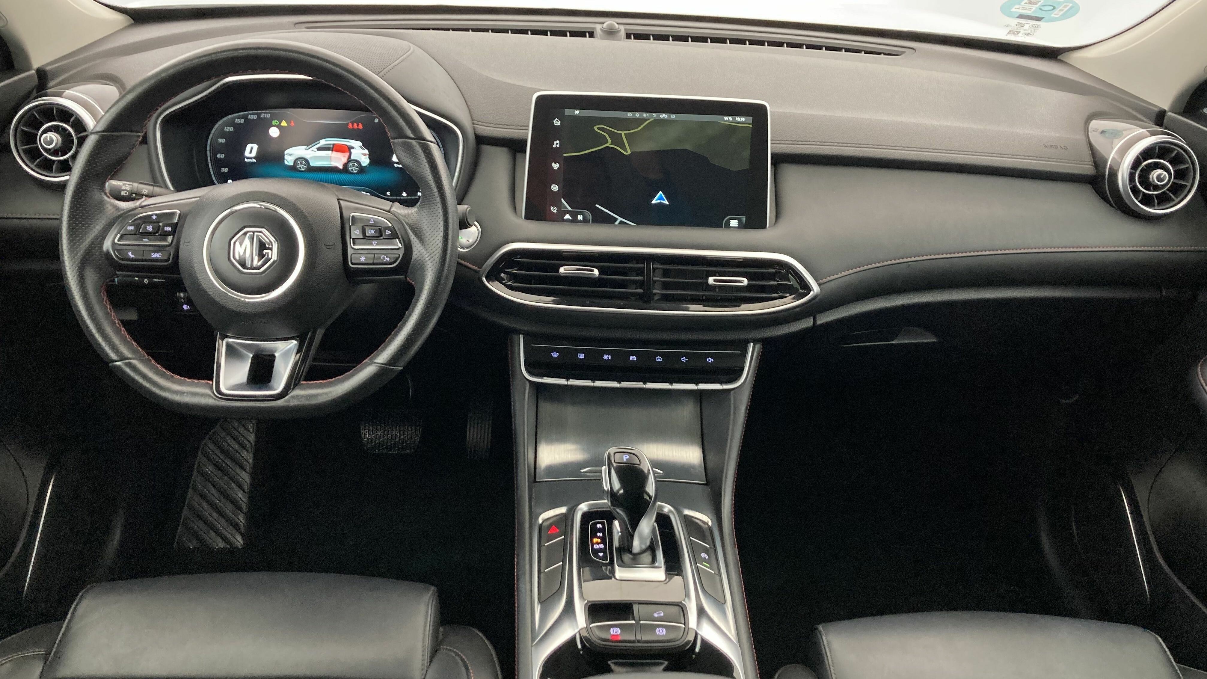 mg hs comfort 1.5 T-GDI 162 AT 2023 dover white - wsb 13