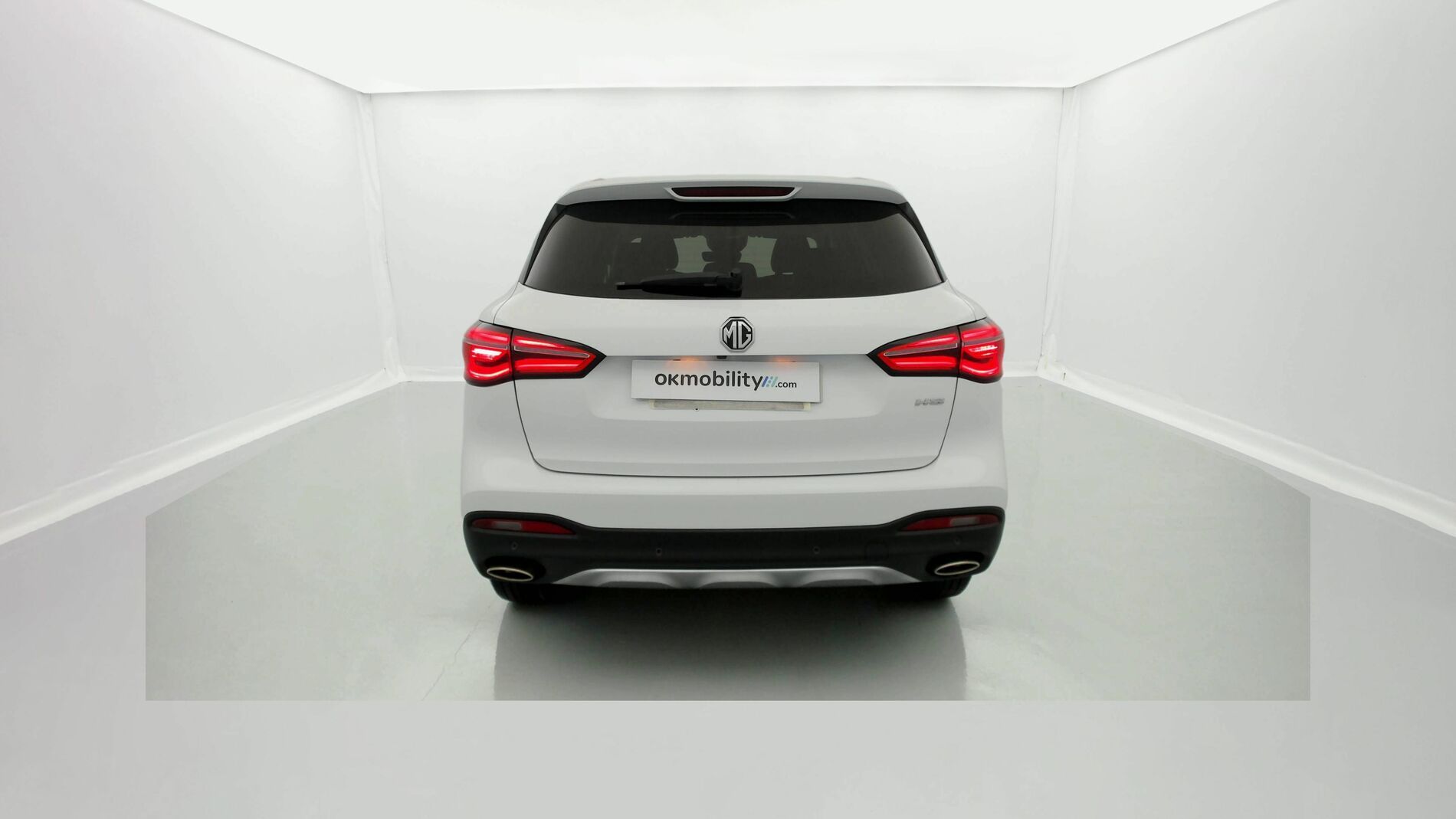 mg hs comfort 1.5 T-GDI 162 AT 2023 dover white - wsb 8