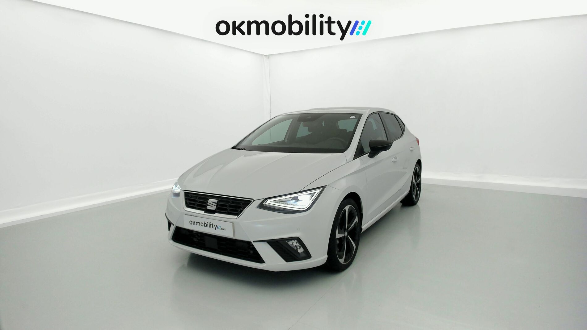 seat ibiza fr xl 1.5 TSI 150 DSG 2024 blanco nevada 1