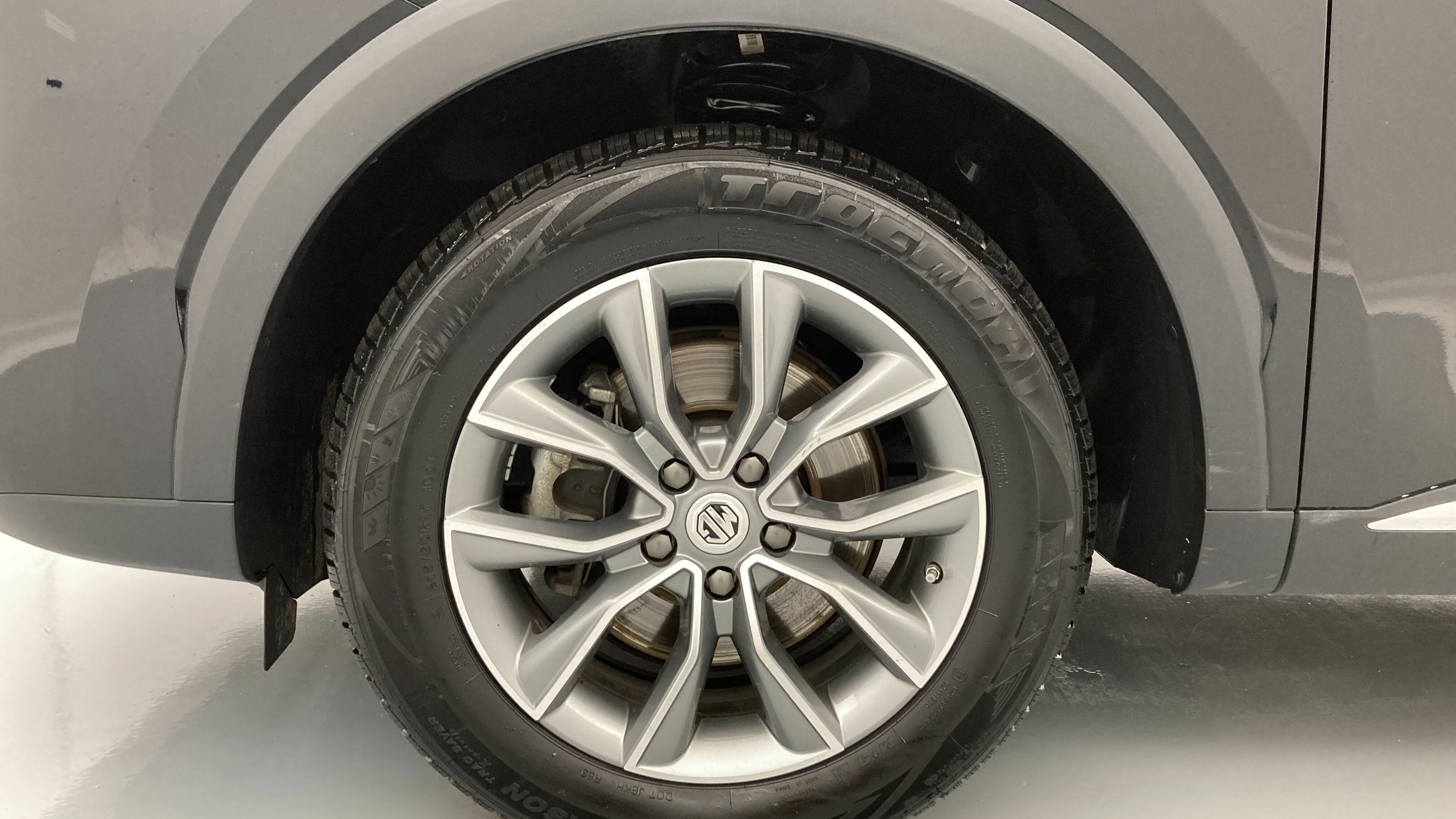 mg hs comfort 1.5 T-GDI 162 AT 2023 pebble black - pbc 27