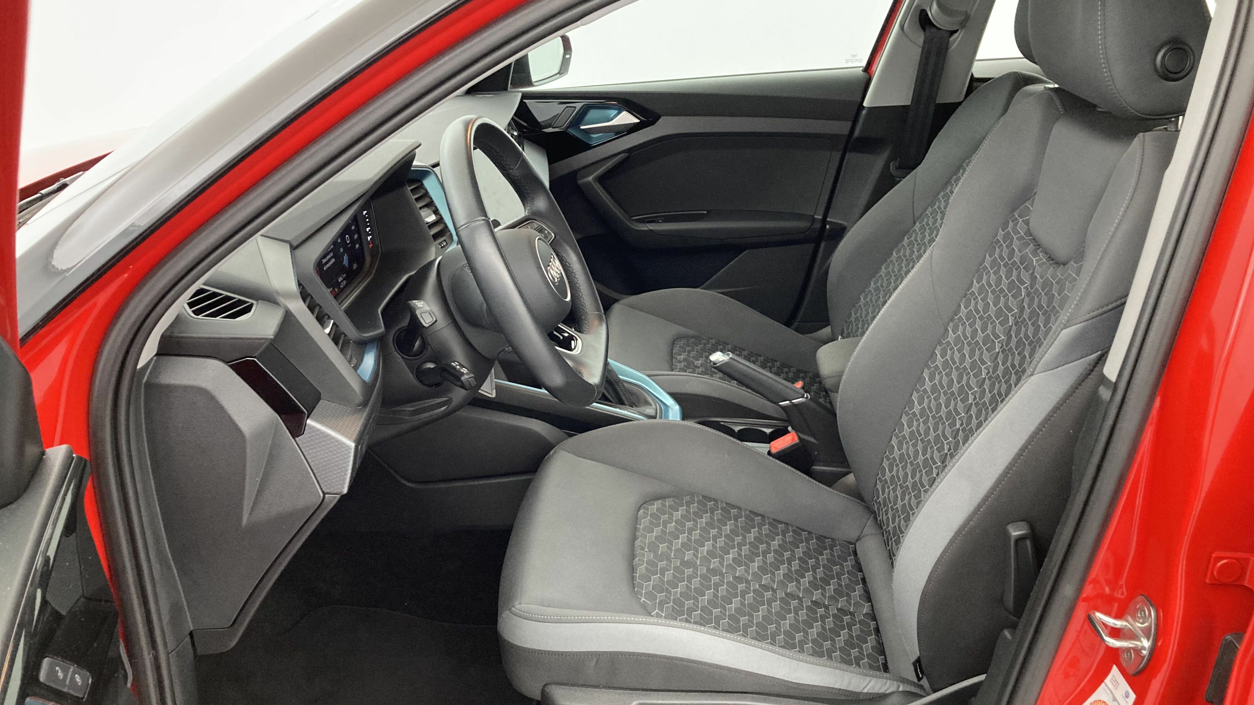 audi a1 sportback s line 25 TFSI 95 STRONIC 2023 misanorot perleff. 15