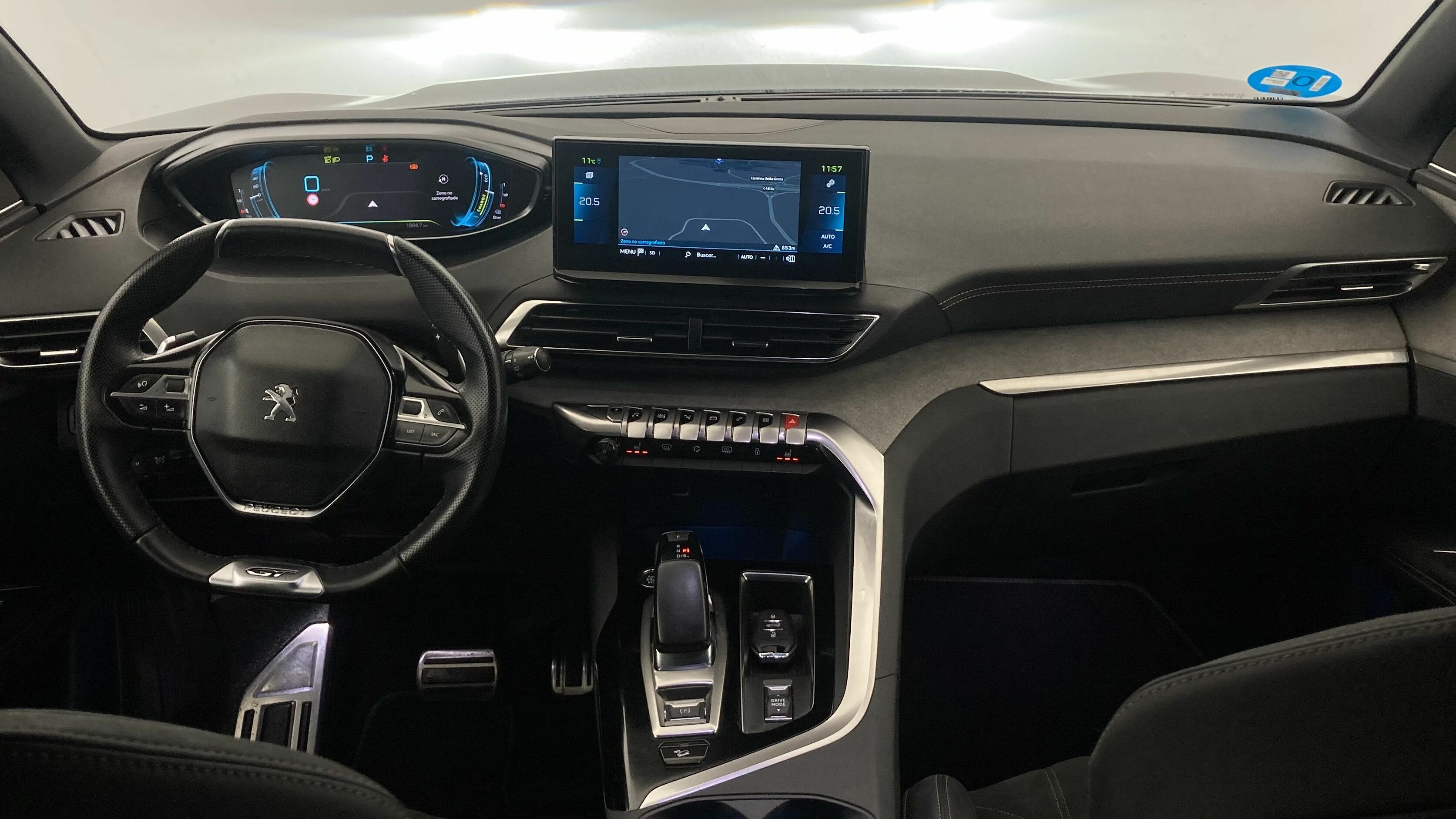 peugeot 3008 gt pack 1.6 HYBRID 300 EAT PHEV 2022 negro perla nera 15