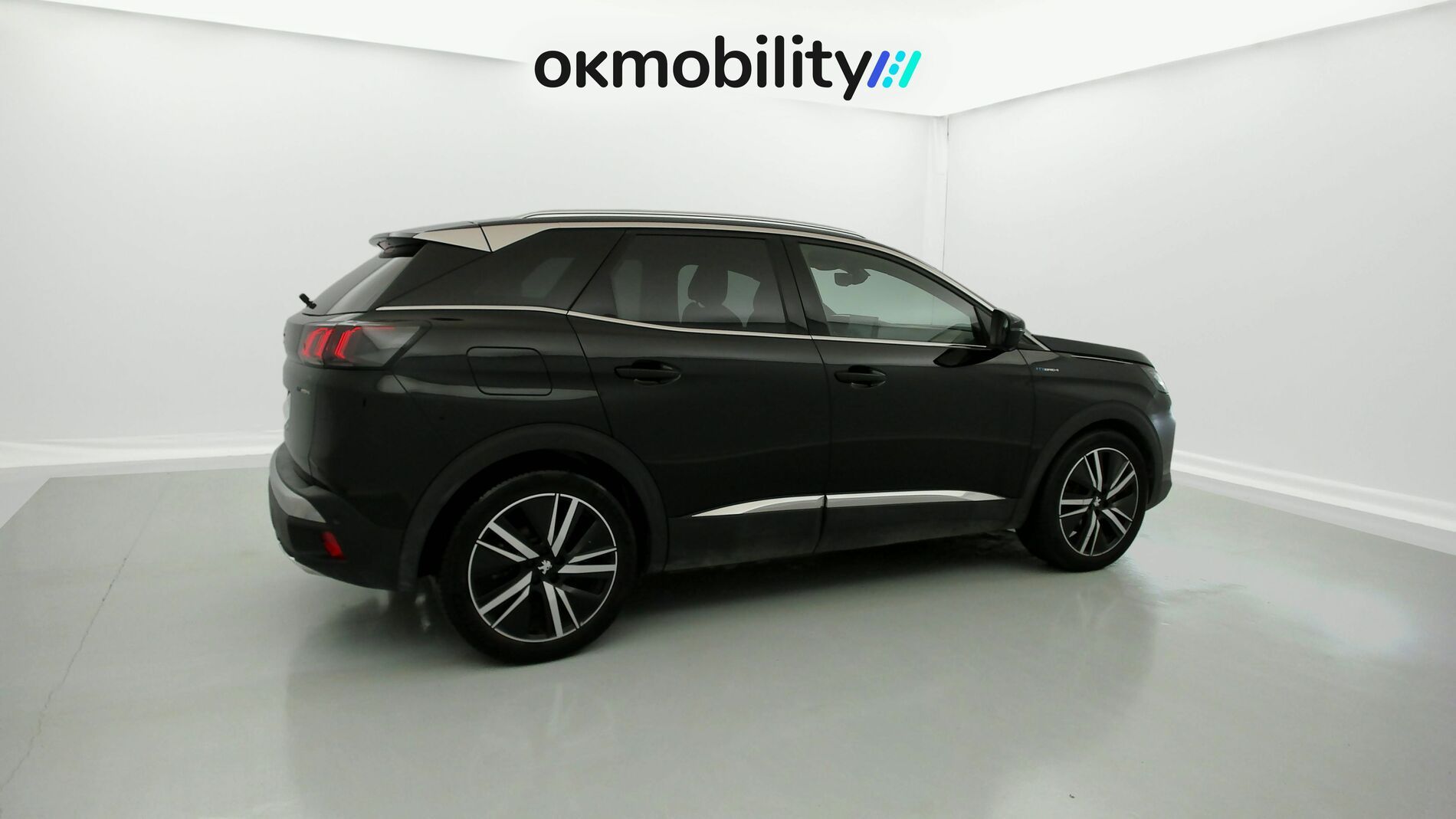 peugeot 3008 gt pack 1.6 HYBRID 300 EAT PHEV 2022 negro perla nera 11
