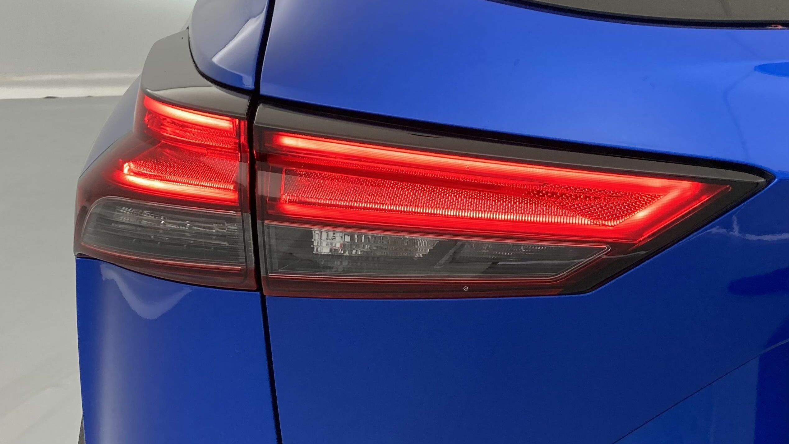 nissan qashqai tekna 1.3 DIG-T 140 MHEV 2022 blue 31