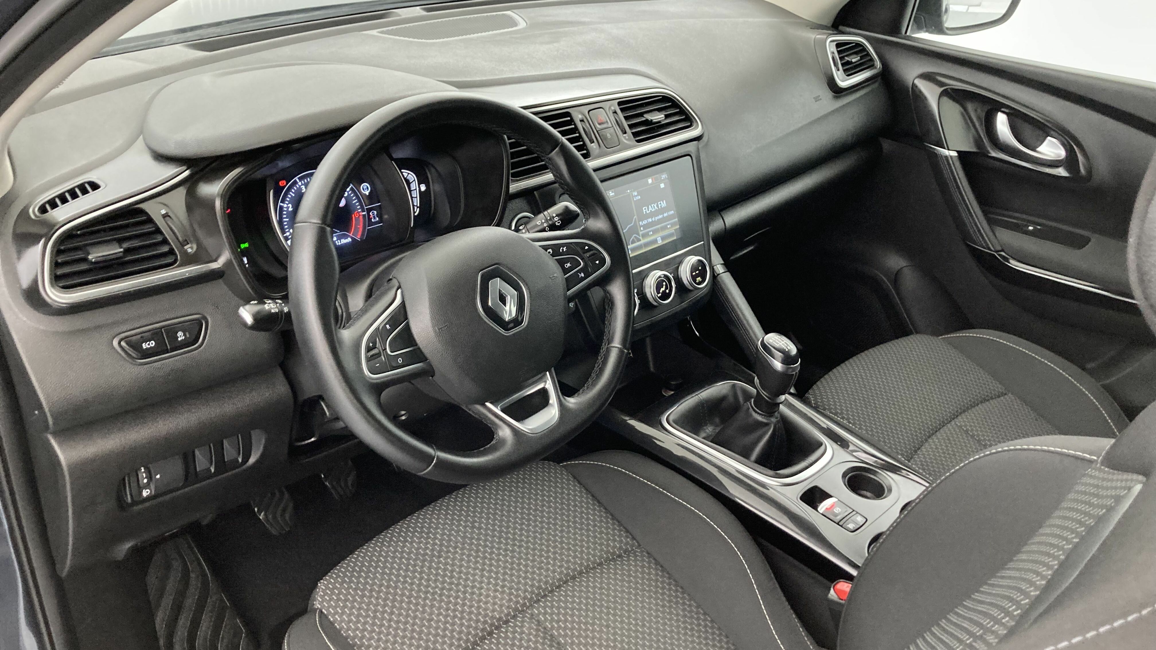 renault kadjar equilibre 1.3 TCE 140 2022 titanium-grau metallic 16