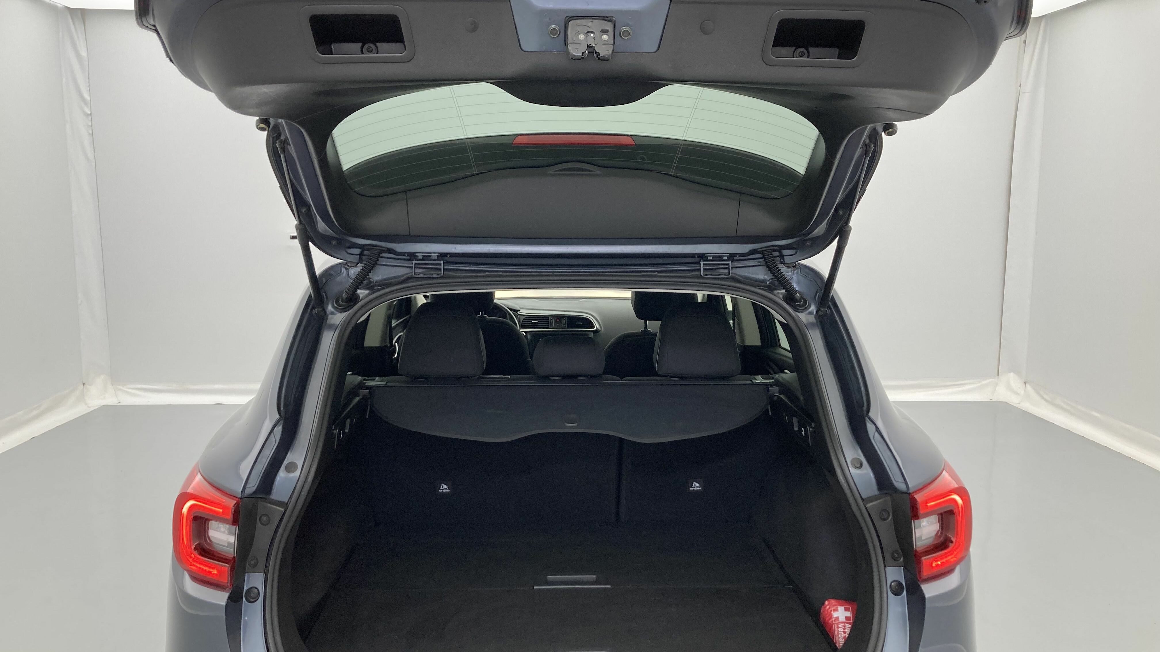 renault kadjar equilibre 1.3 TCE 140 2022 titanium-grau metallic 25