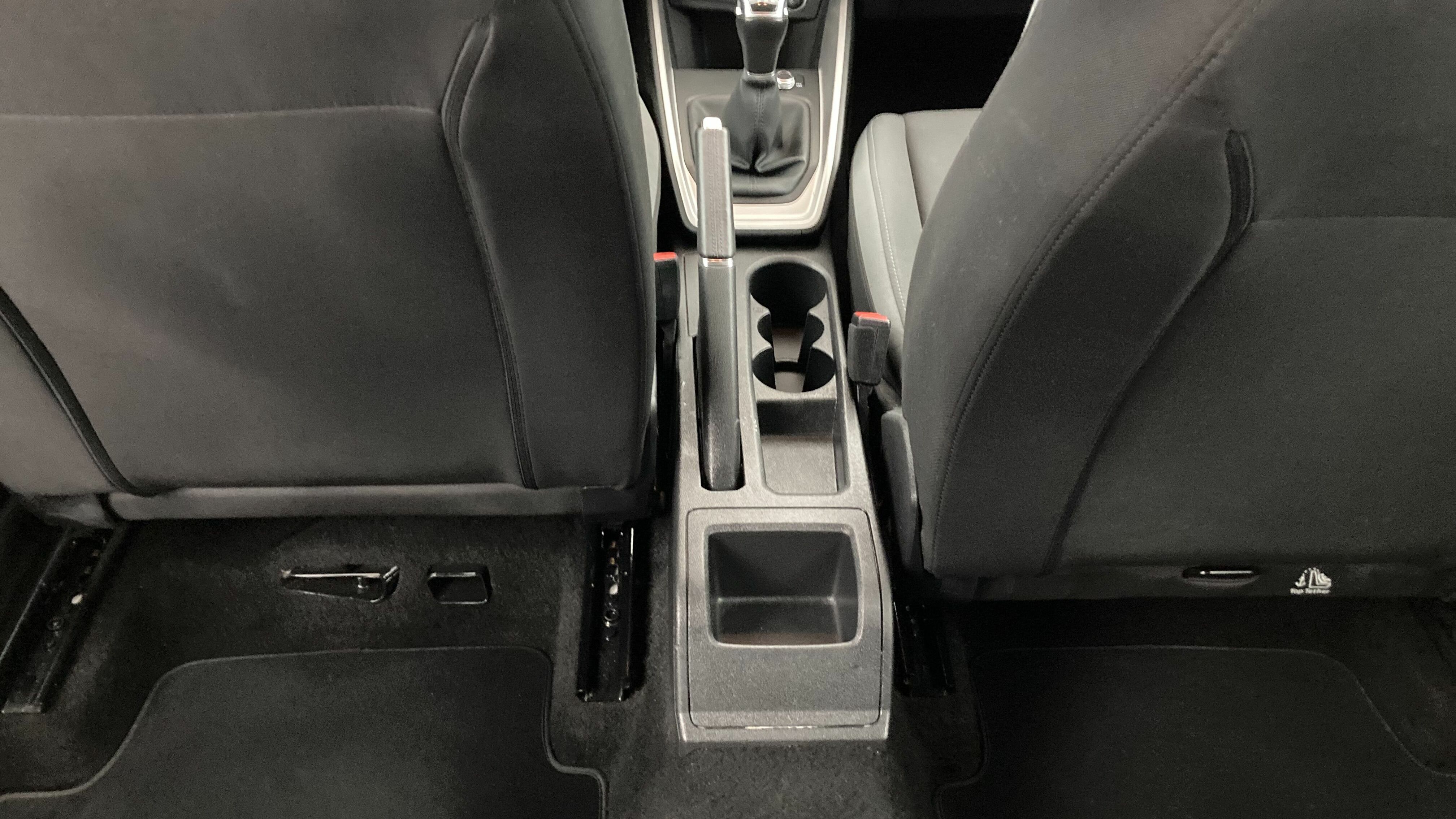 audi a1 sportback s line 30 TFSI 110 2022 gletscherweis / mythosschwarz 23