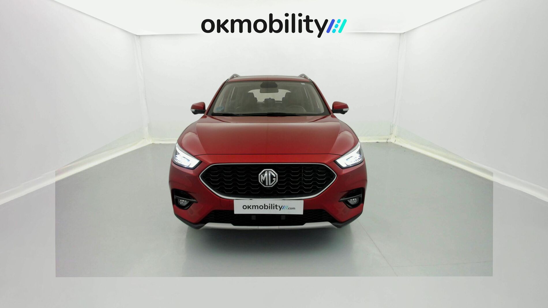 mg zs luxury 1.5 VTI-TECH 106 2023 diamond red 3