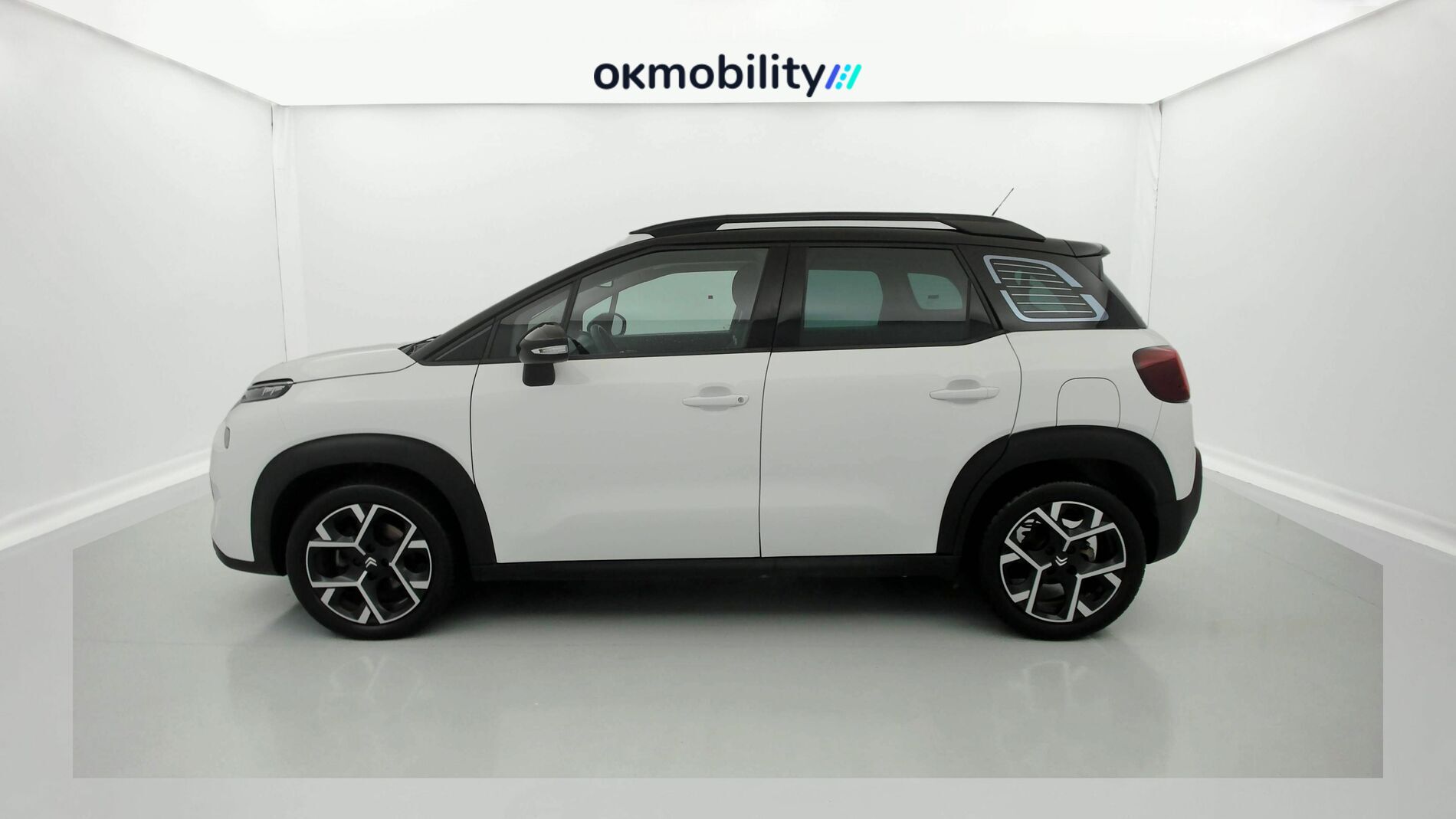 citroen c3 aircross shine pack 1.2 PURETECH 130 EAT 2023 blanco polar / negro 3