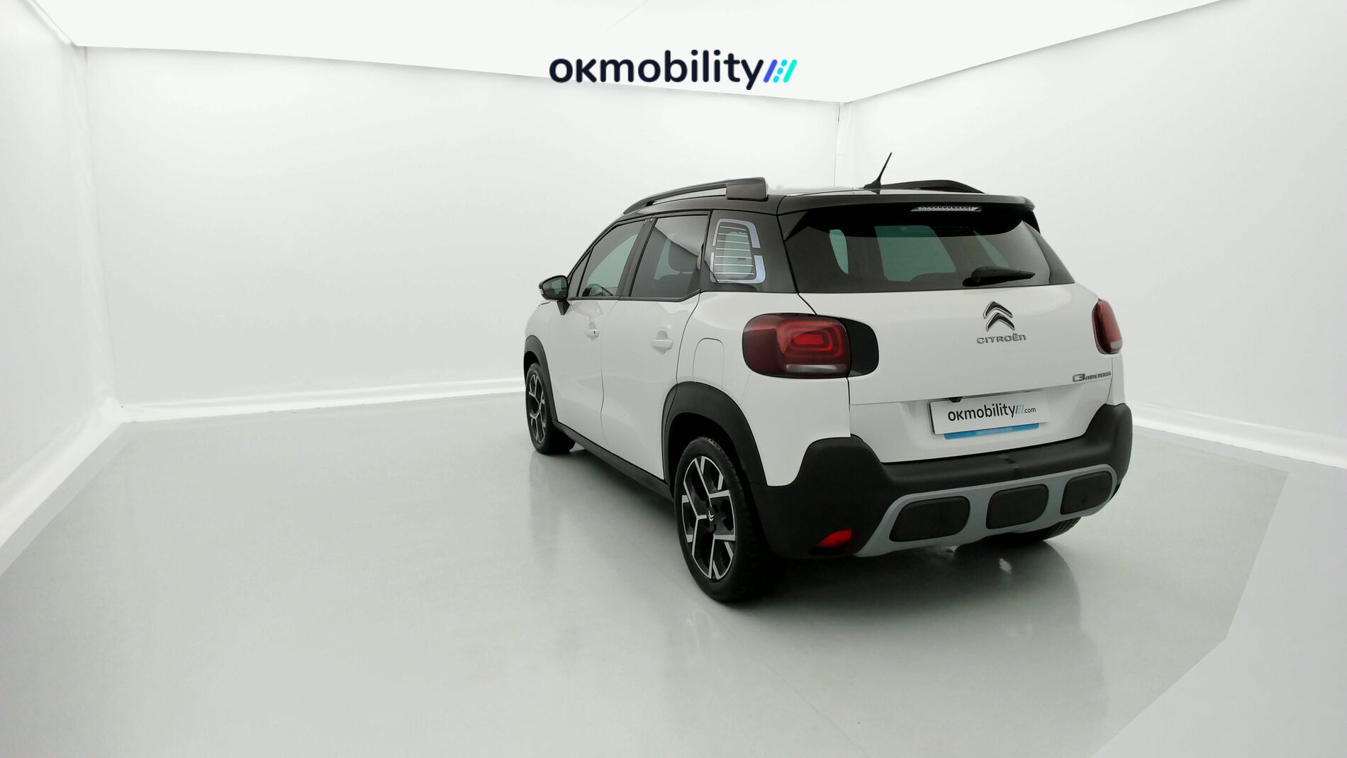 citroen c3 aircross shine pack 1.2 PURETECH 130 EAT 2023 blanco polar / negro 5