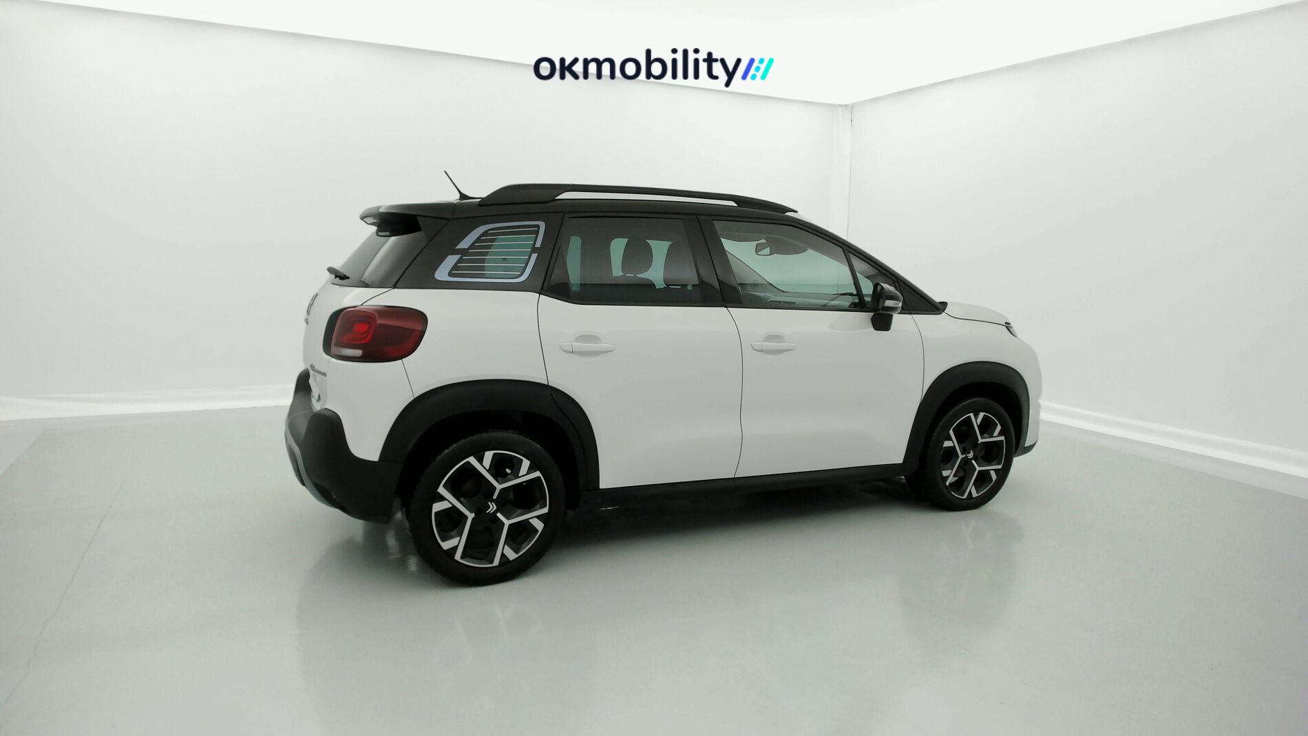 citroen c3 aircross shine pack 1.2 PURETECH 130 EAT 2023 blanco polar / negro 9