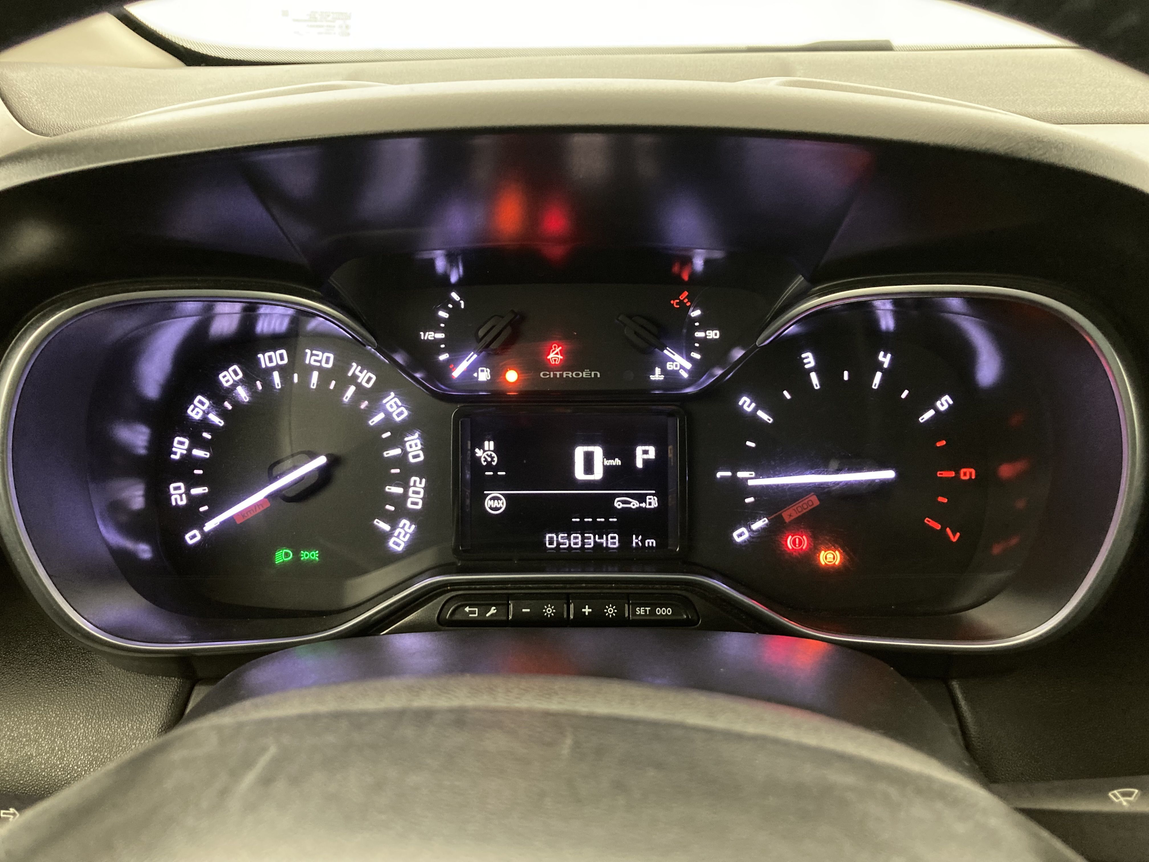 citroen c3 aircross shine pack 1.2 PURETECH 130 EAT 2023 blanco polar / negro 11