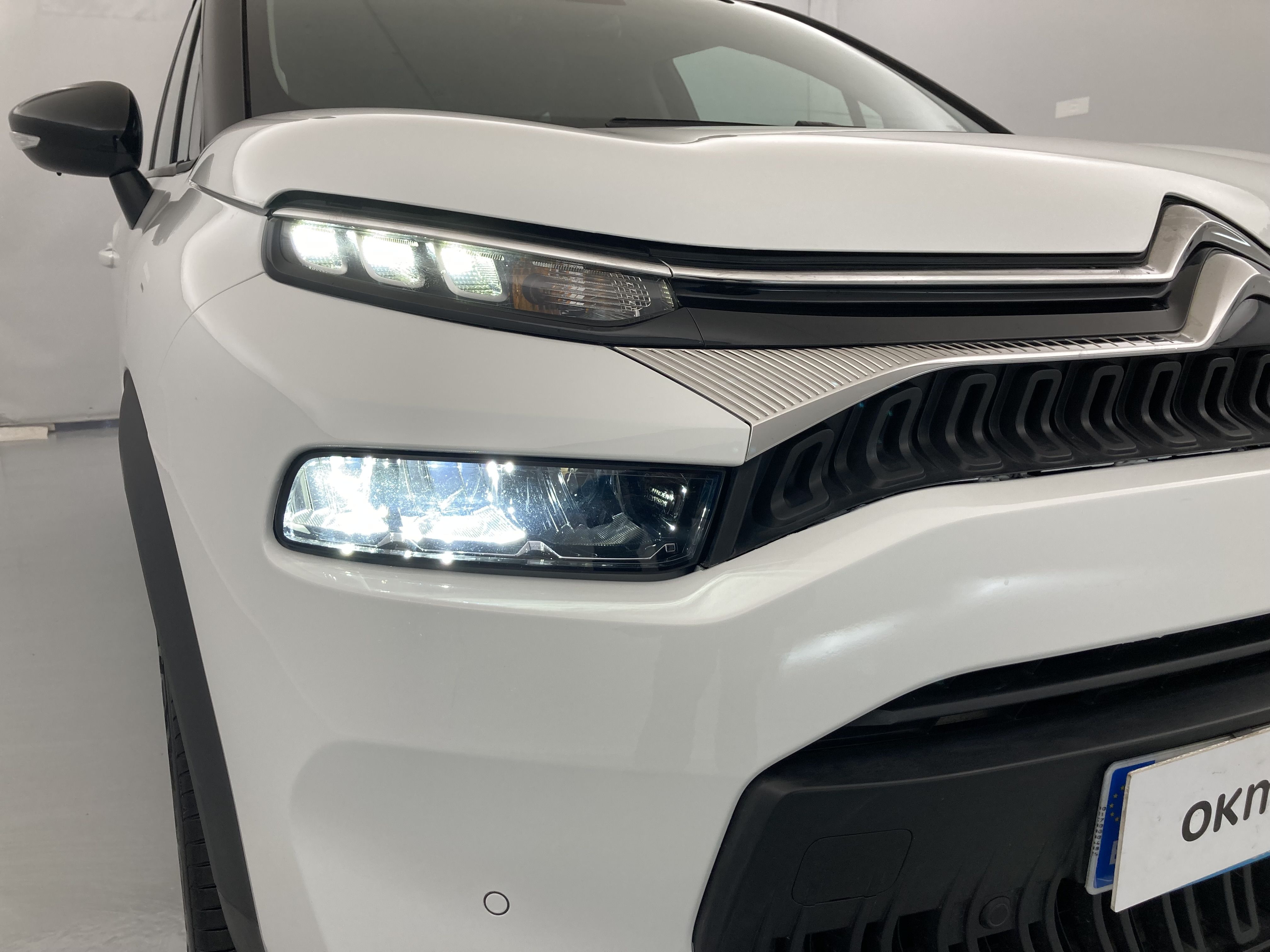 citroen c3 aircross shine pack 1.2 PURETECH 130 EAT 2023 blanco polar / negro 12
