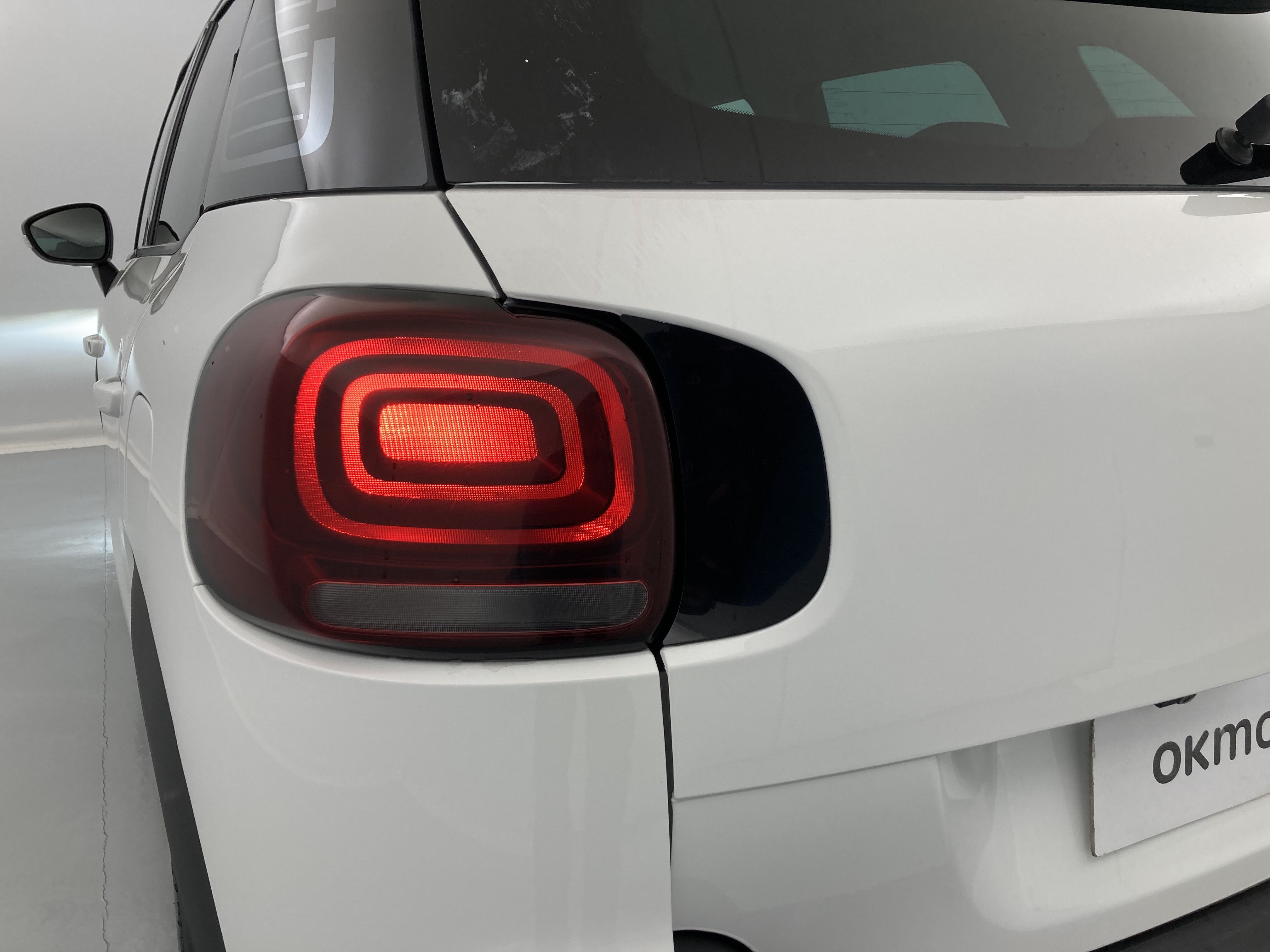 citroen c3 aircross shine pack 1.2 PURETECH 130 EAT 2023 blanco polar / negro 13