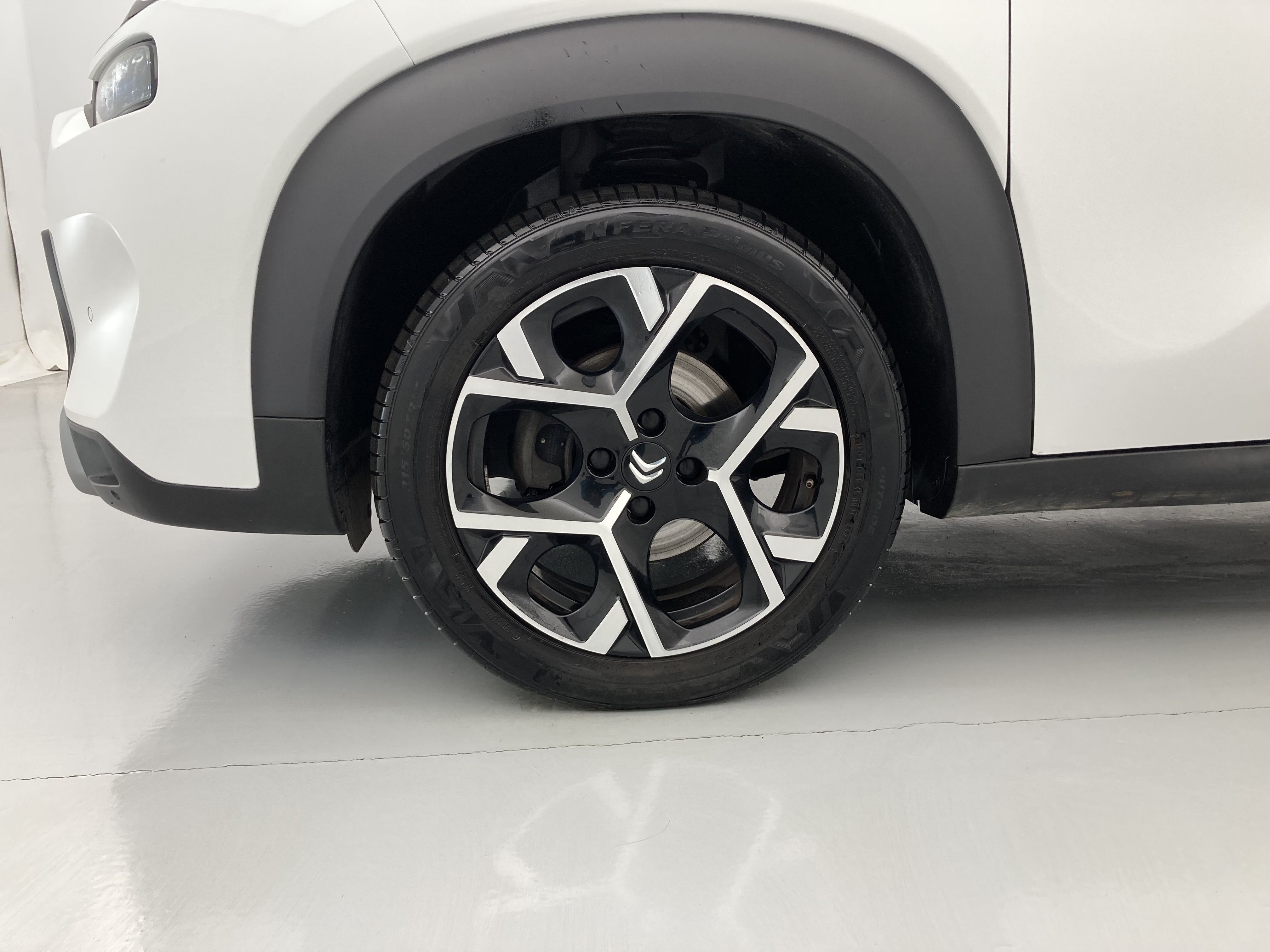 citroen c3 aircross shine pack 1.2 PURETECH 130 EAT 2023 blanco polar / negro 26