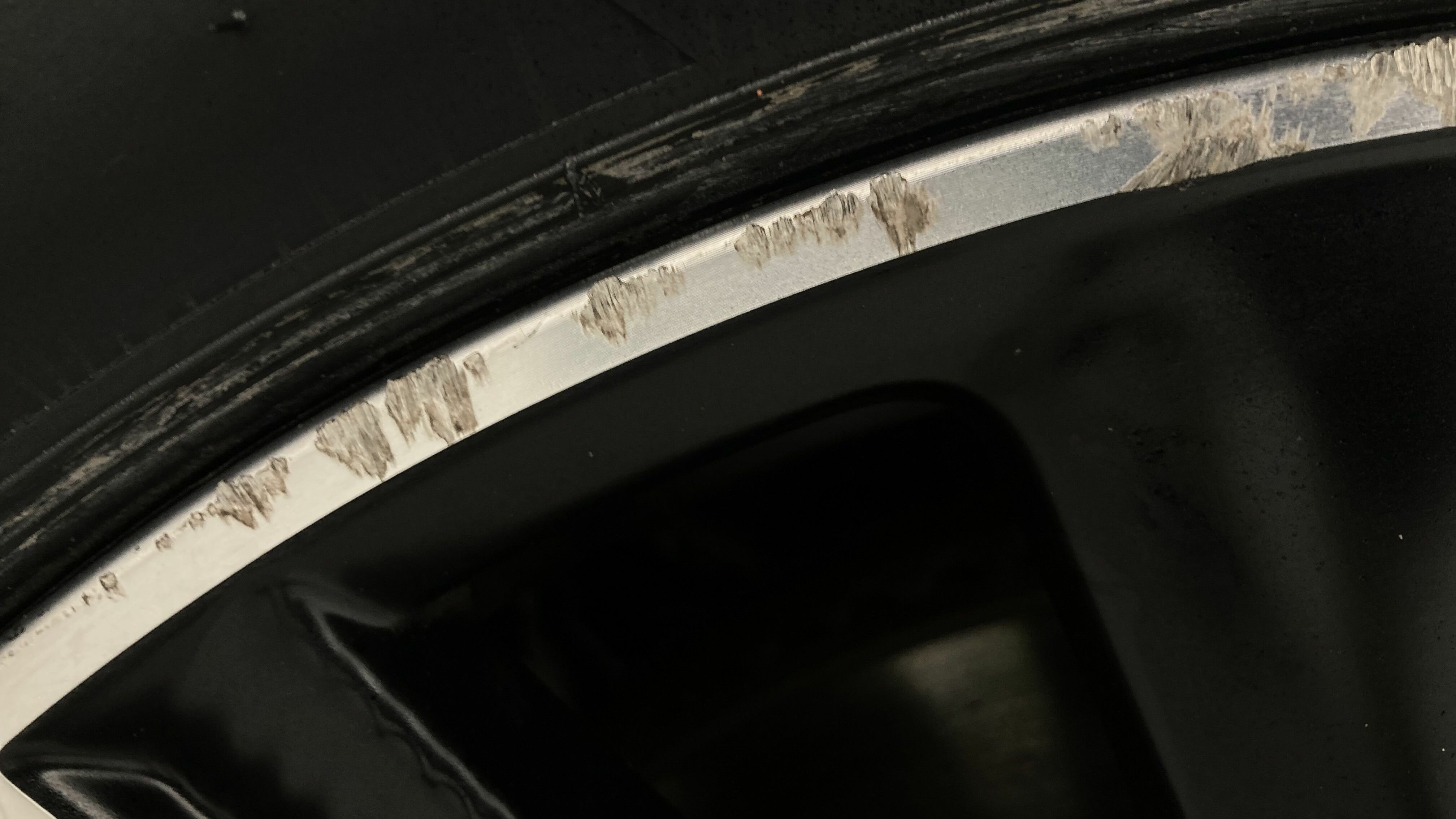 peugeot 3008 gt pack 1.6 HYBRID 300 EAT PHEV 2022 negro perla nera 32