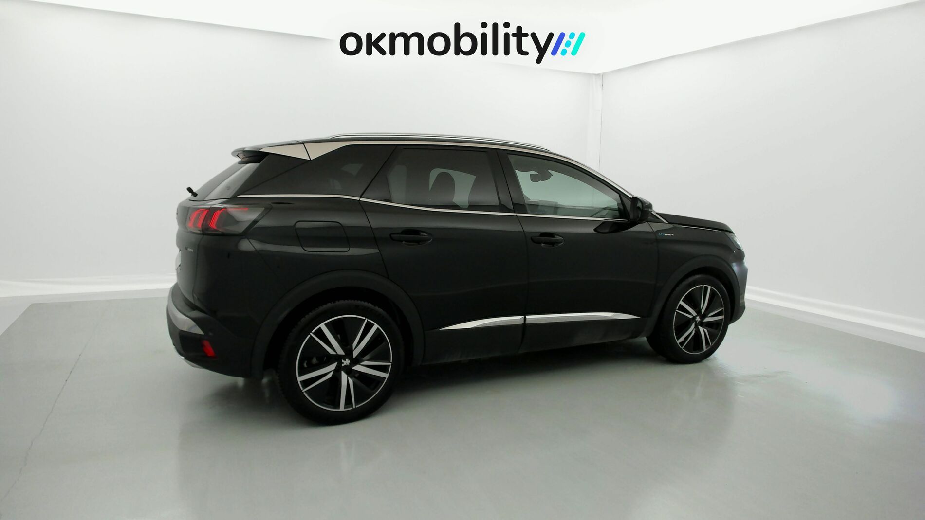 peugeot 3008 gt pack 1.6 HYBRID 300 EAT PHEV 2022 negro perla nera 11