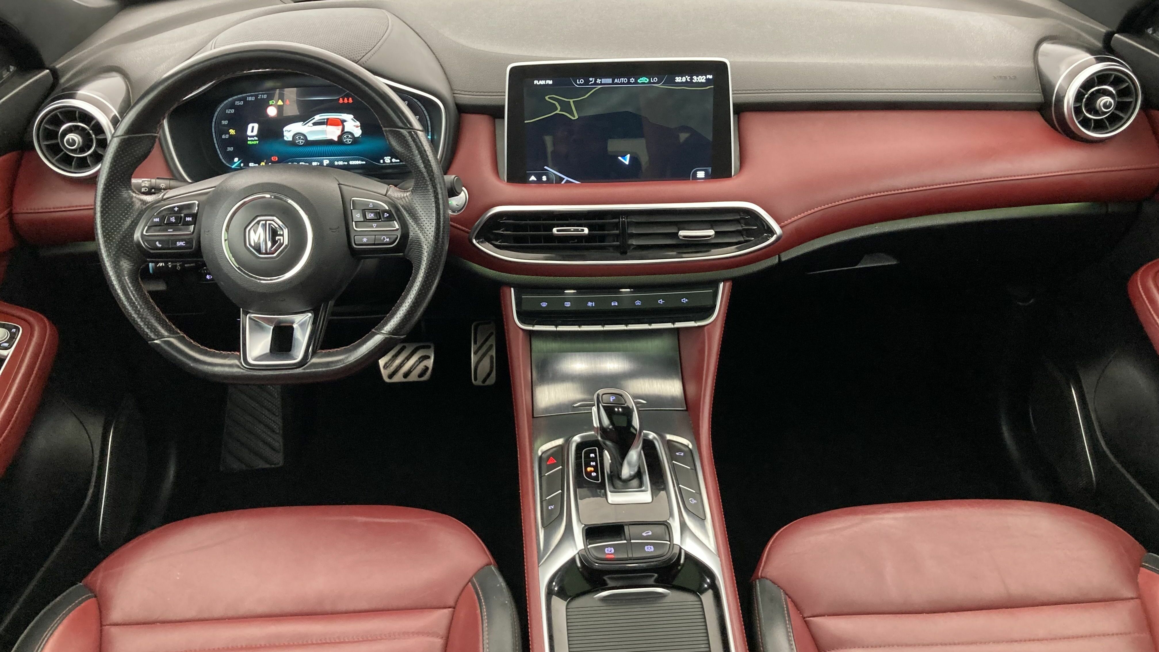 mg ehs phev exclusive 1.5 T-GDI 258 PHEV 2022 medal silver 17