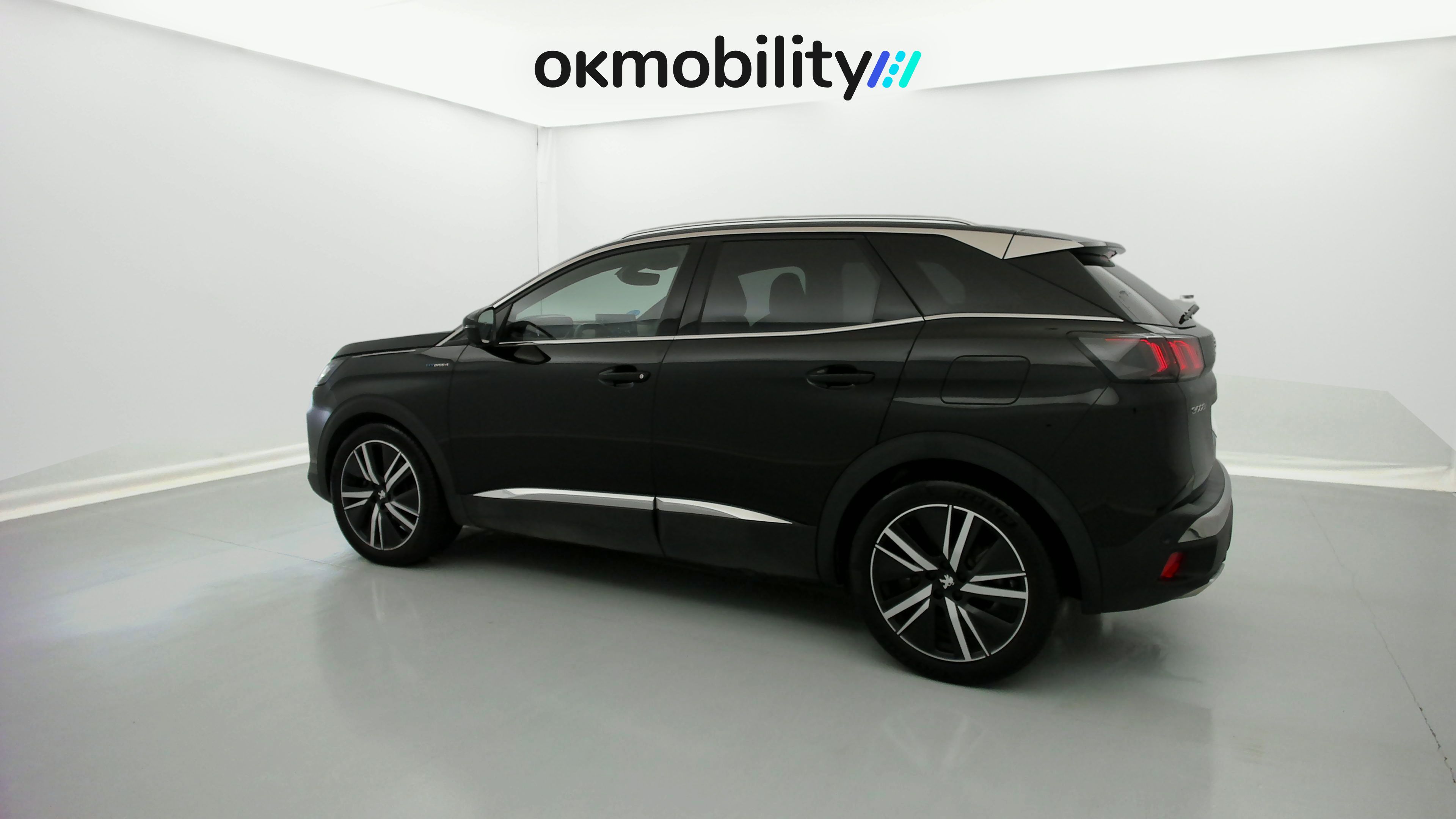 peugeot 3008 gt pack 1.6 HYBRID 300 EAT PHEV 2022 negro perla nera 8