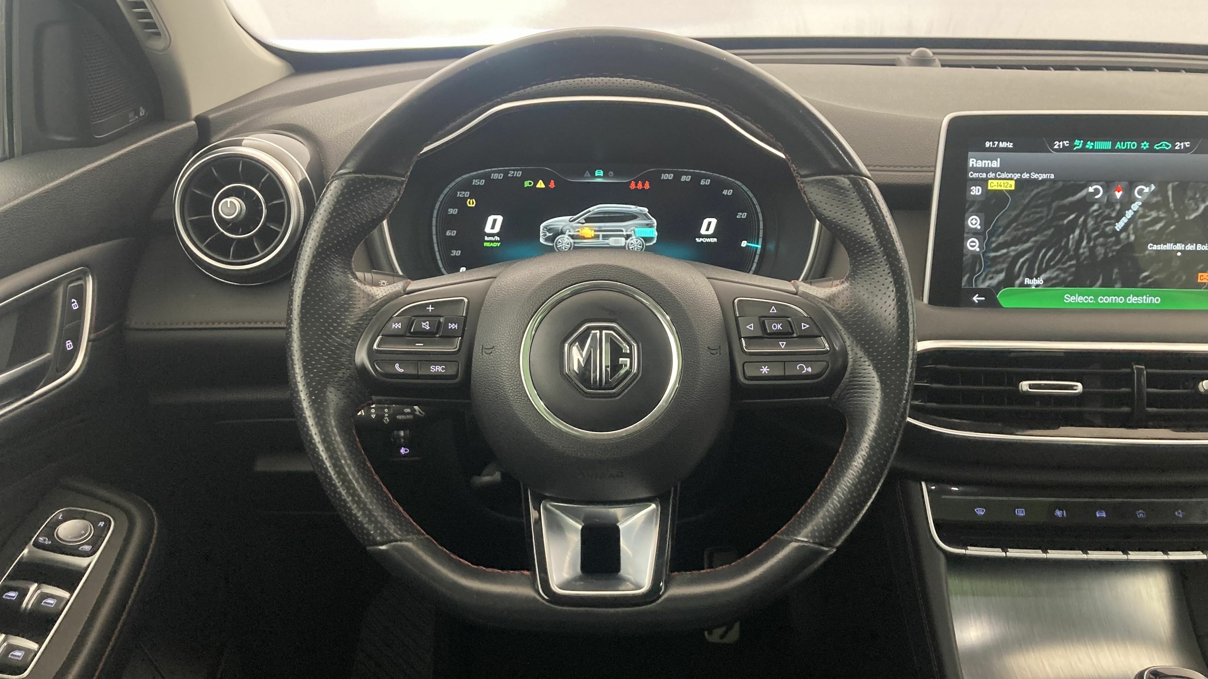 mg ehs phev luxury 1.5 T-GDI 258 PHEV 2023 white 16