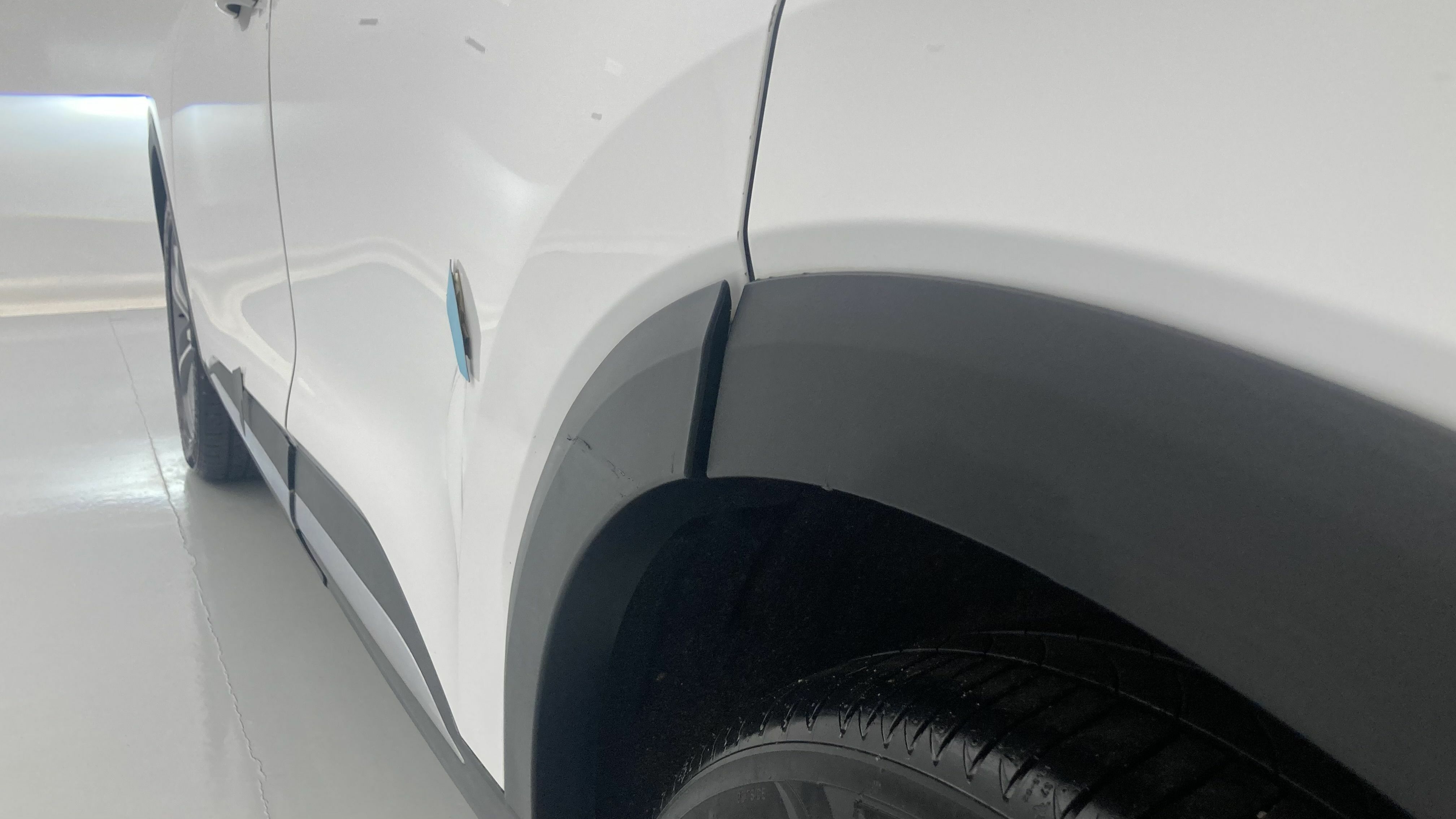 mg ehs phev luxury 1.5 T-GDI 258 PHEV 2023 white 31