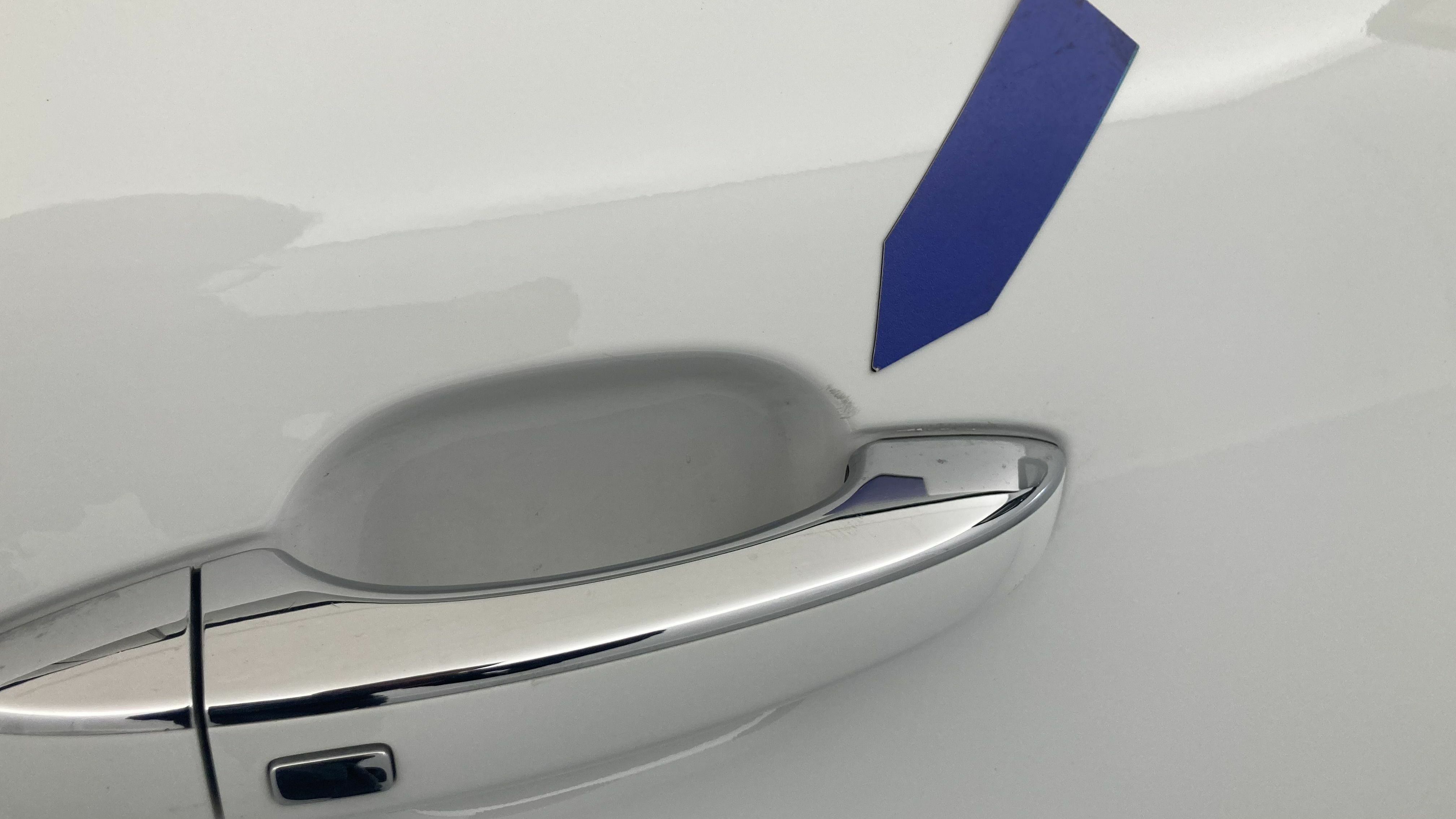 mg ehs phev luxury 1.5 T-GDI 258 PHEV 2023 white 33