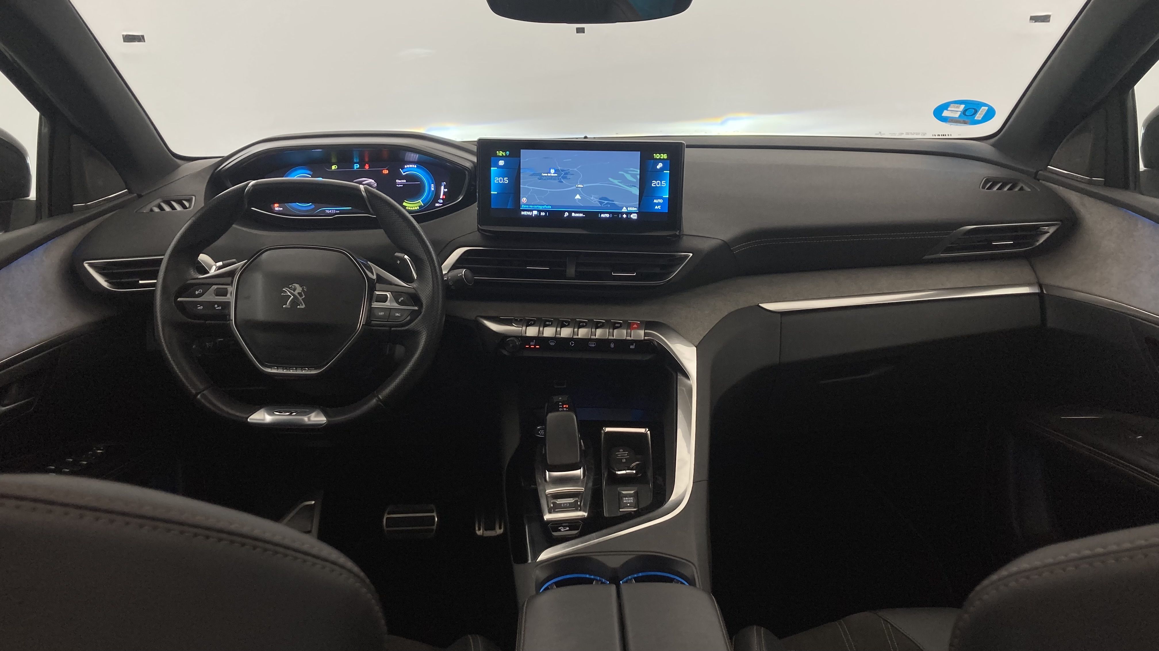 peugeot 3008 gt pack 1.6 HYBRID 300 EAT PHEV 2022 negro perla nera 37