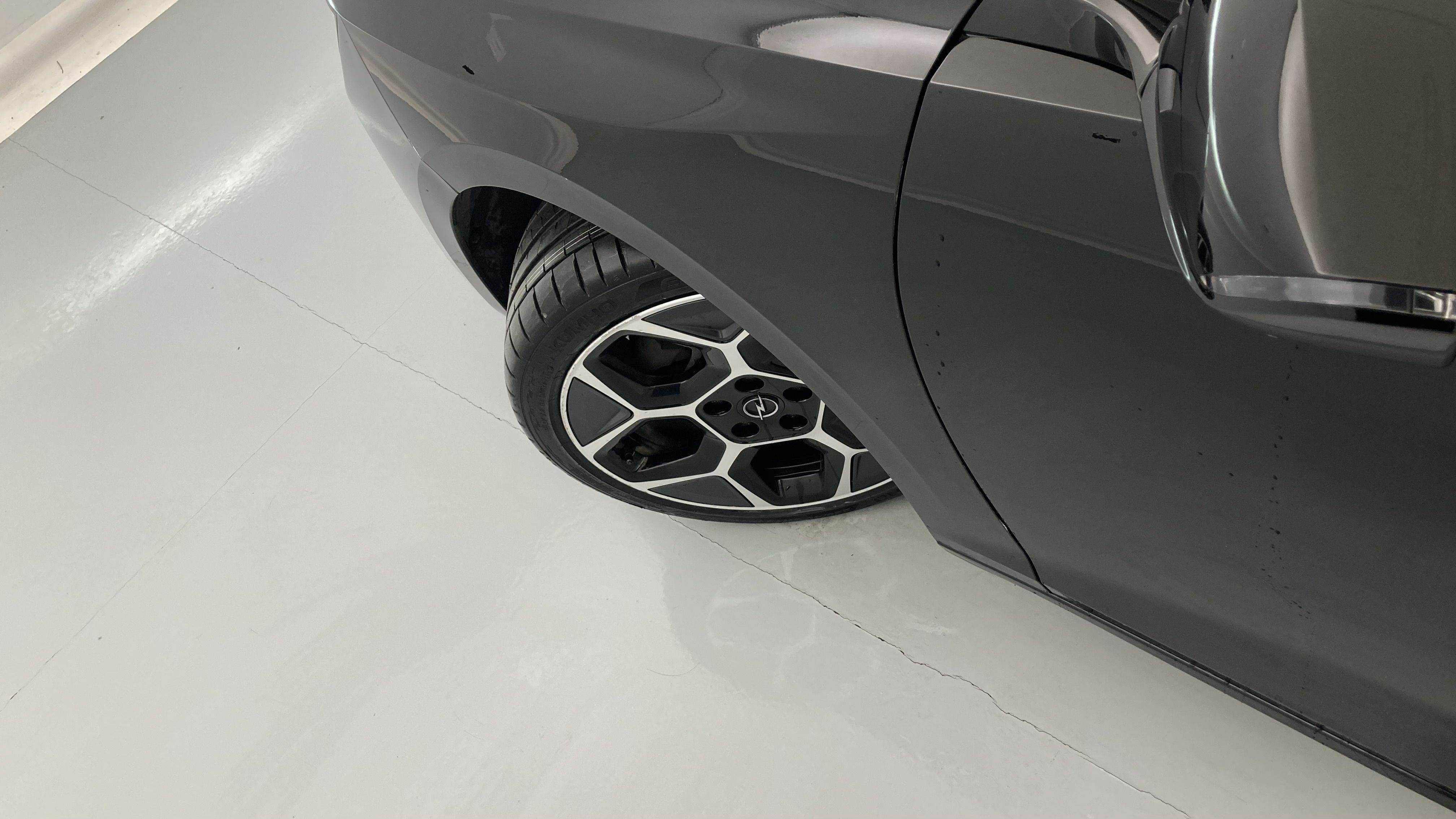 opel astra gs 1.2T 130 AT 2023 karbon black 27