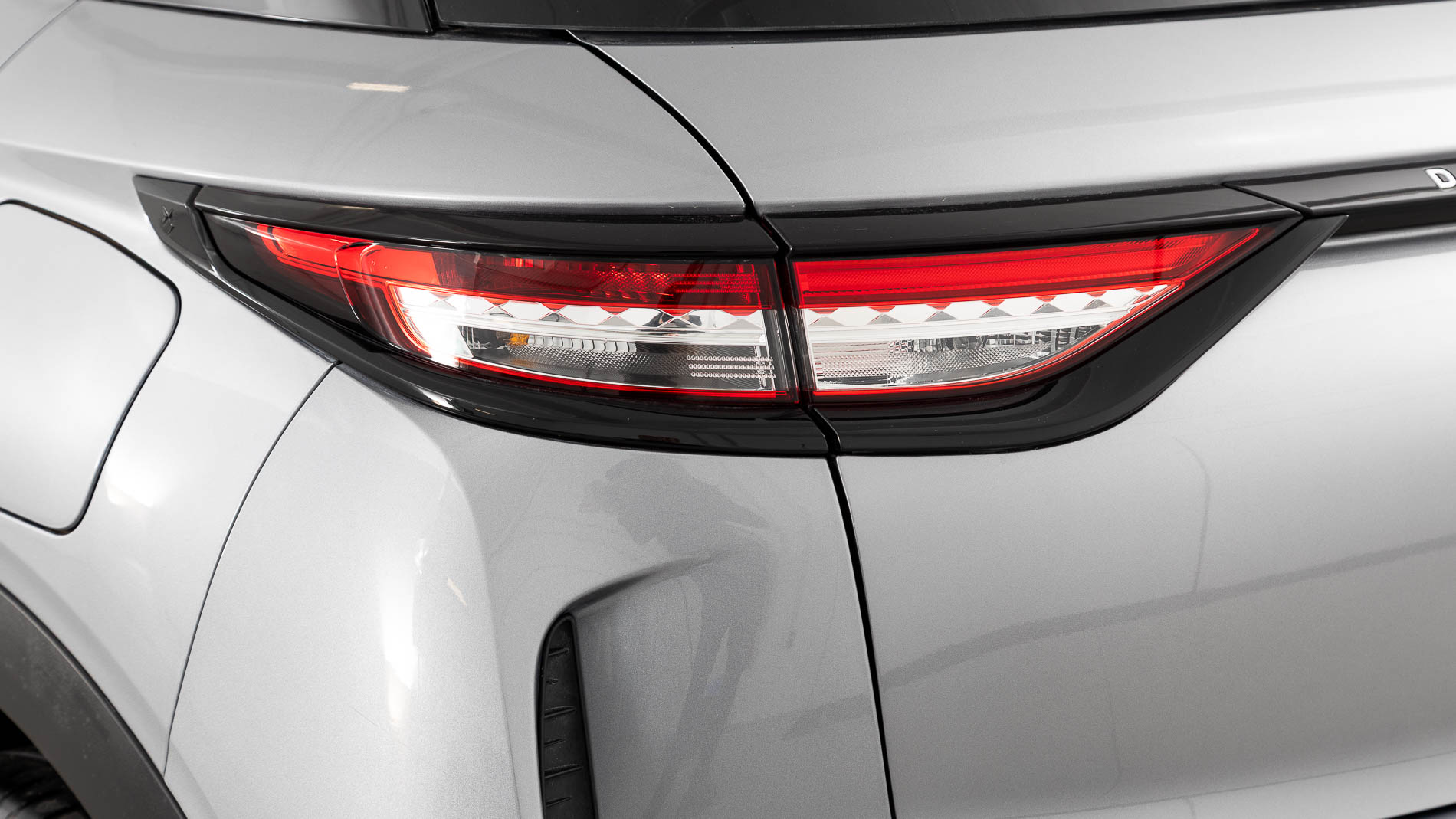 ds ds3 crossback performance line 1.5 BLUEHDI 130 EAT 2023 gris artense 29