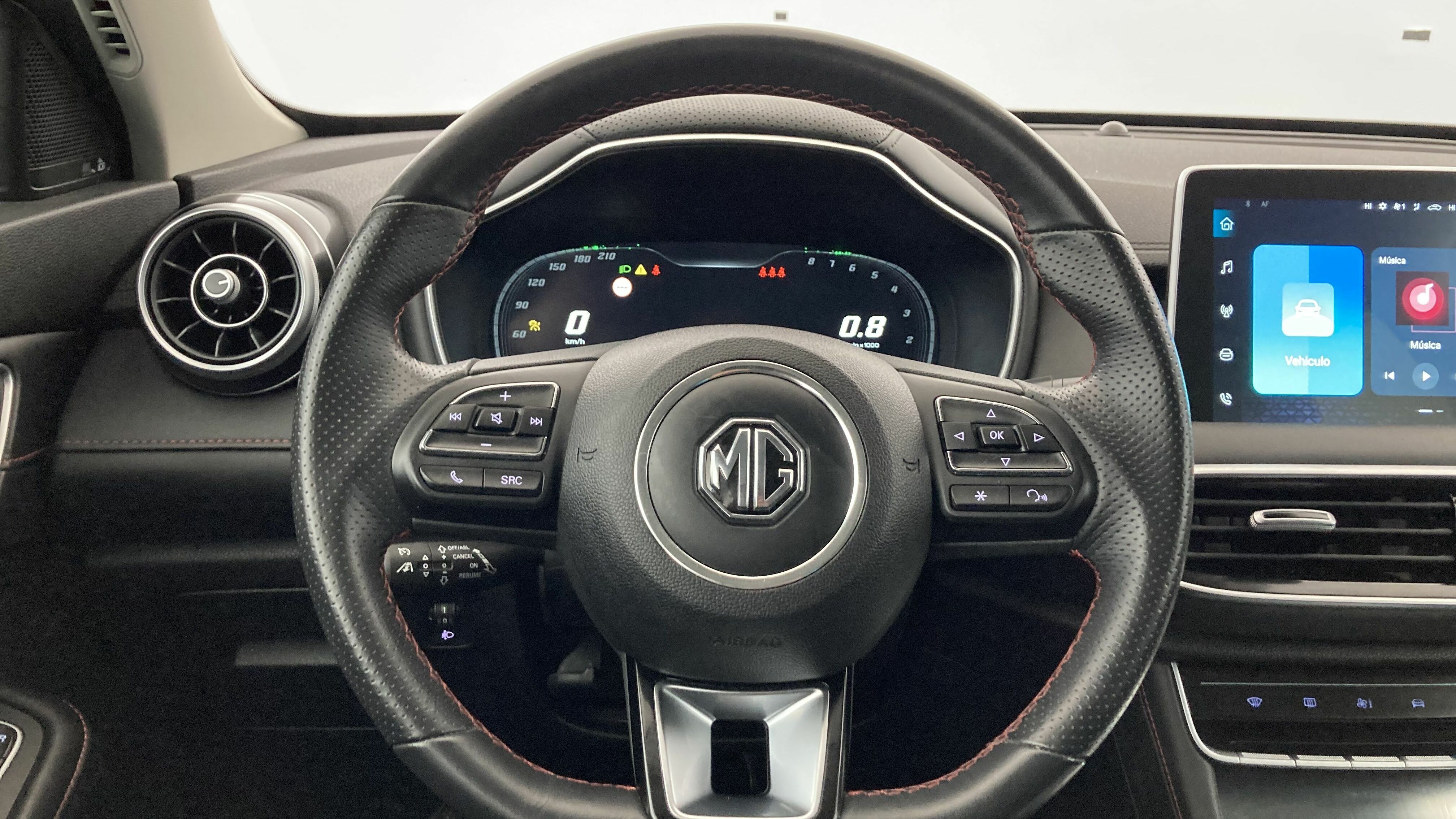 mg hs comfort 1.5 T-GDI 162 AT 2023 medal silver - ssa 18