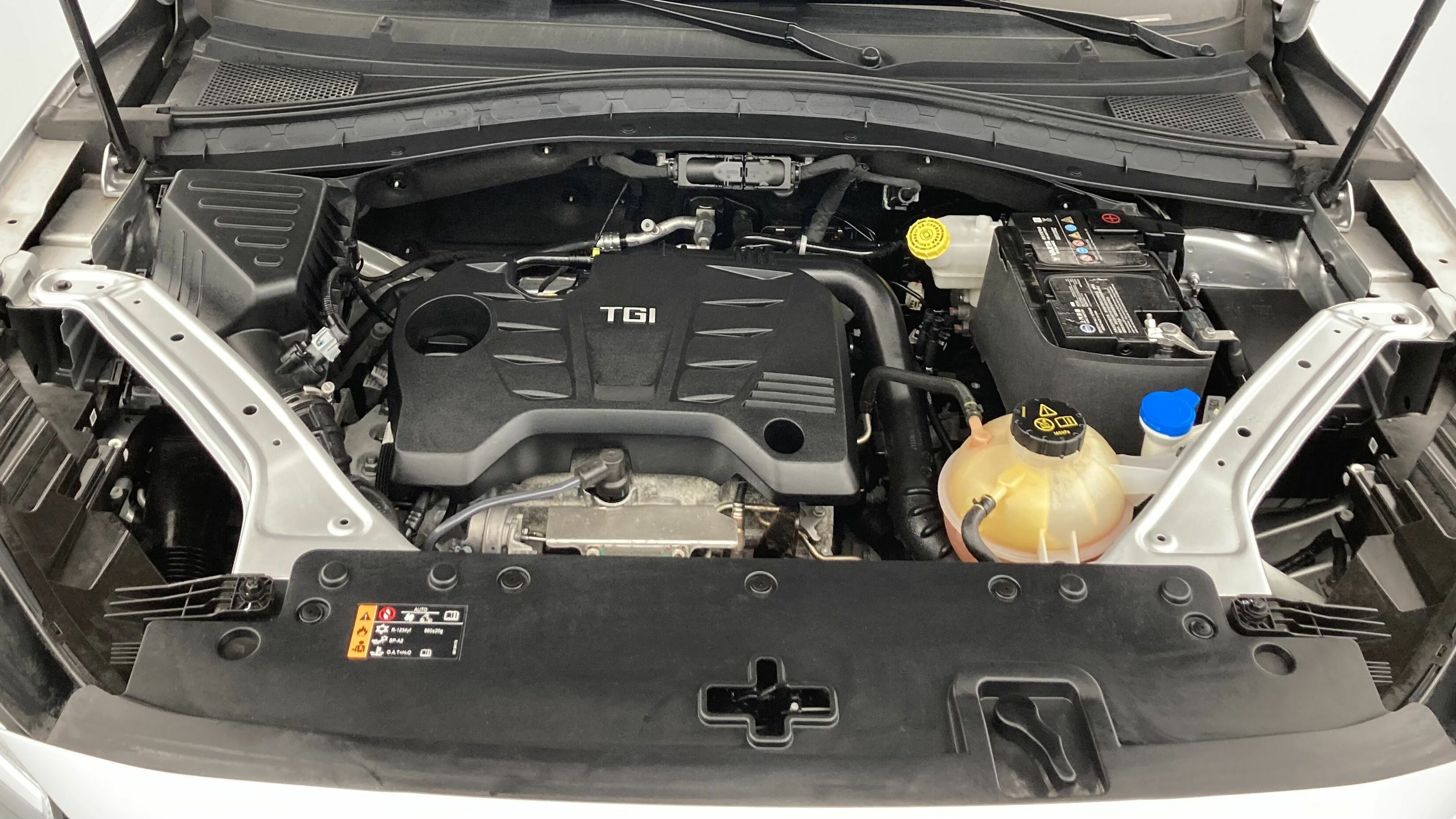 mg hs comfort 1.5 T-GDI 162 AT 2023 medal silver - ssa 26