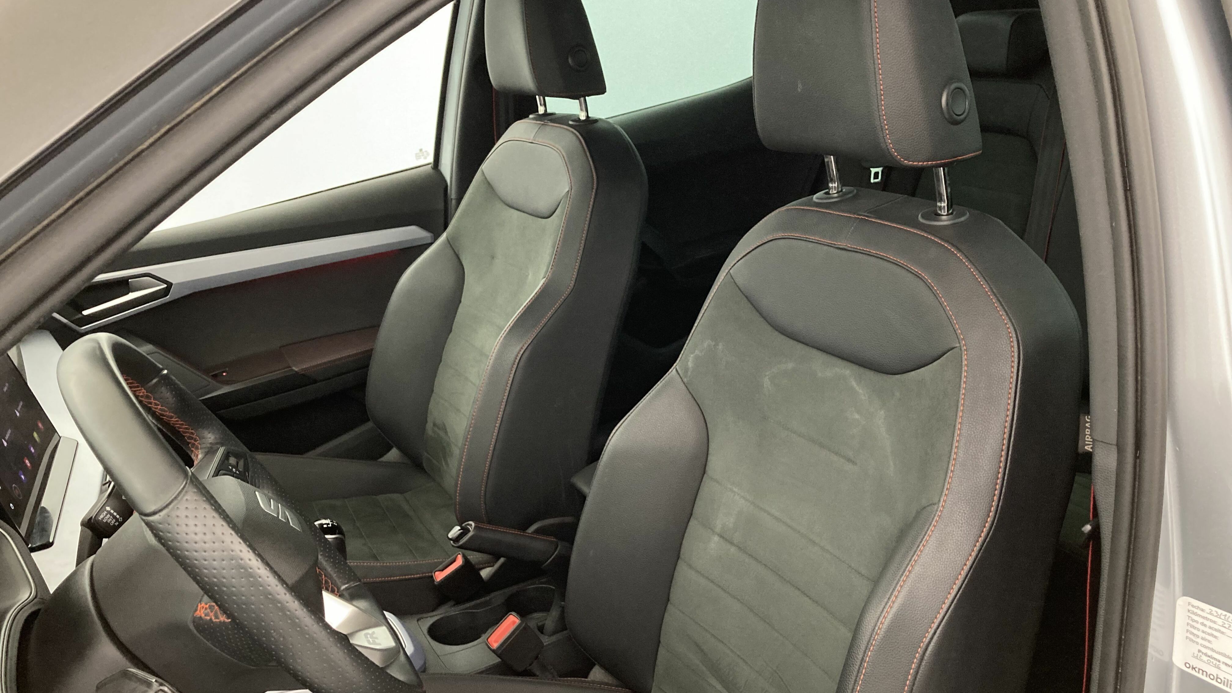 seat arona fr xl rx 1.0 TSI 115 2024 plata urban / negro 13