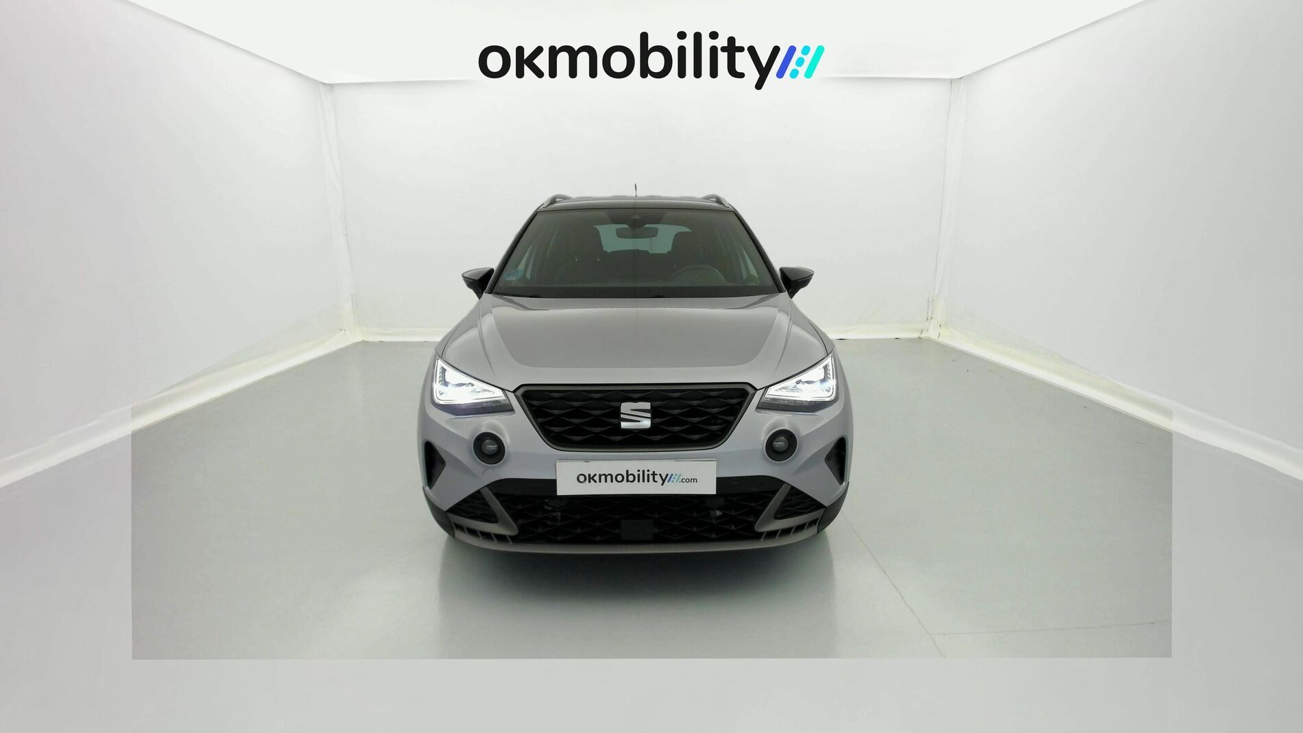 seat arona fr xl rx 1.0 TSI 115 2024 plata urban / negro 3