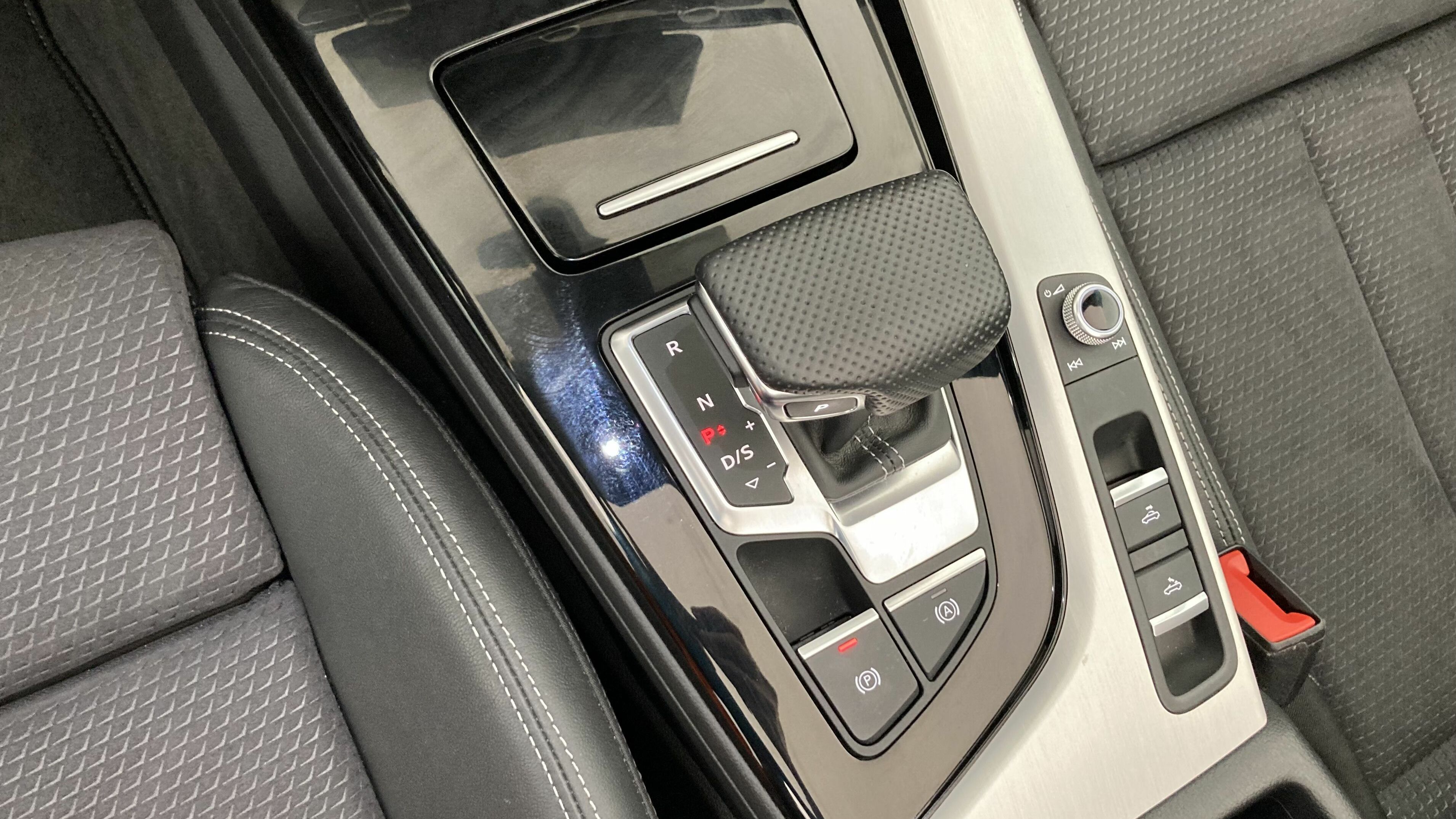 audi a5 cabrio s line 40 TFSI 204 STRONIC 2024 gletscherweiß metallic 20